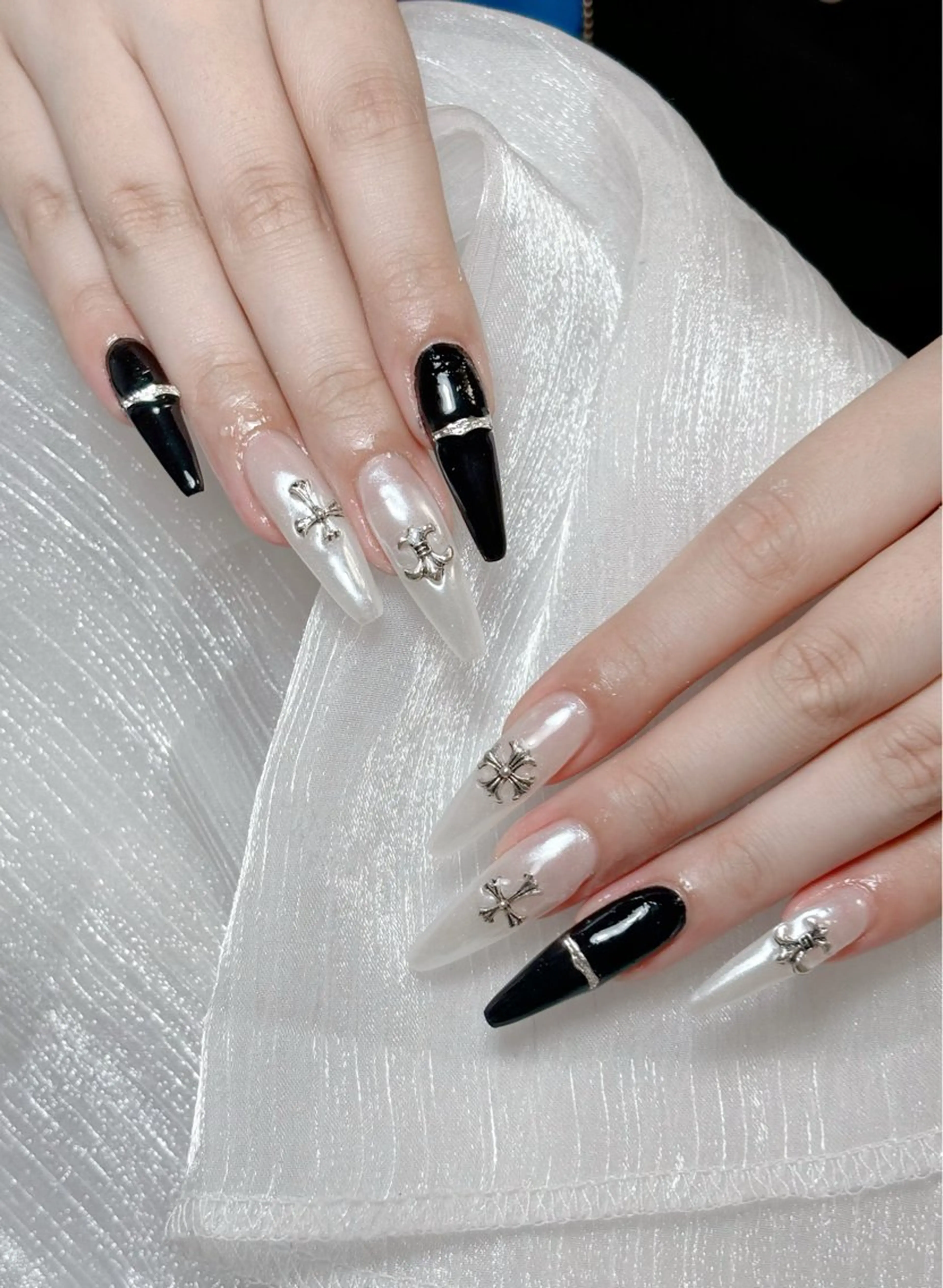 ネイル 里奈 Nailのネイルデザイン