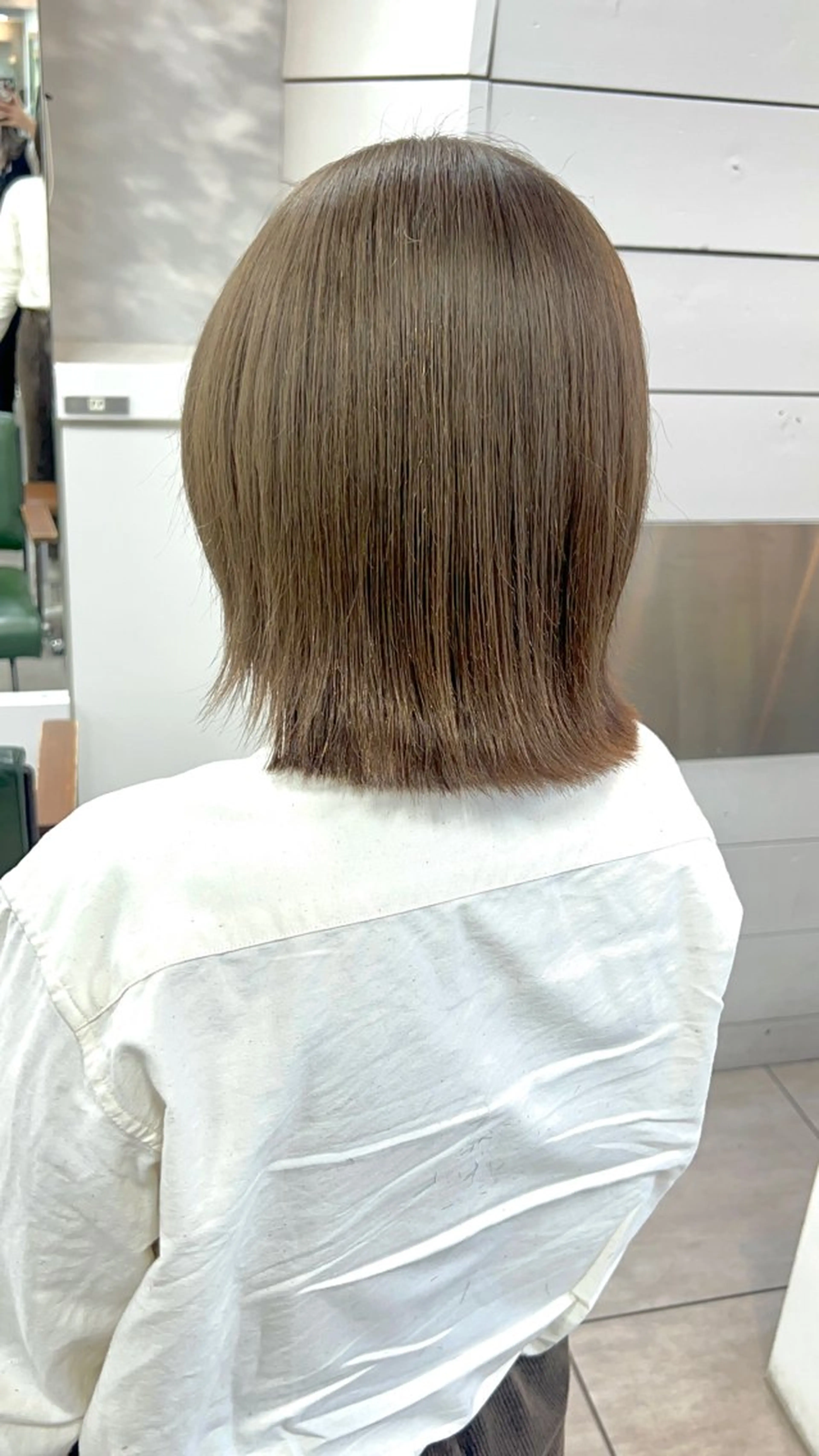 ミディアム カラー ヘアアレンジ インナー×縮毛矯正 ピンクカラー澤井里菜のヘアスタイル