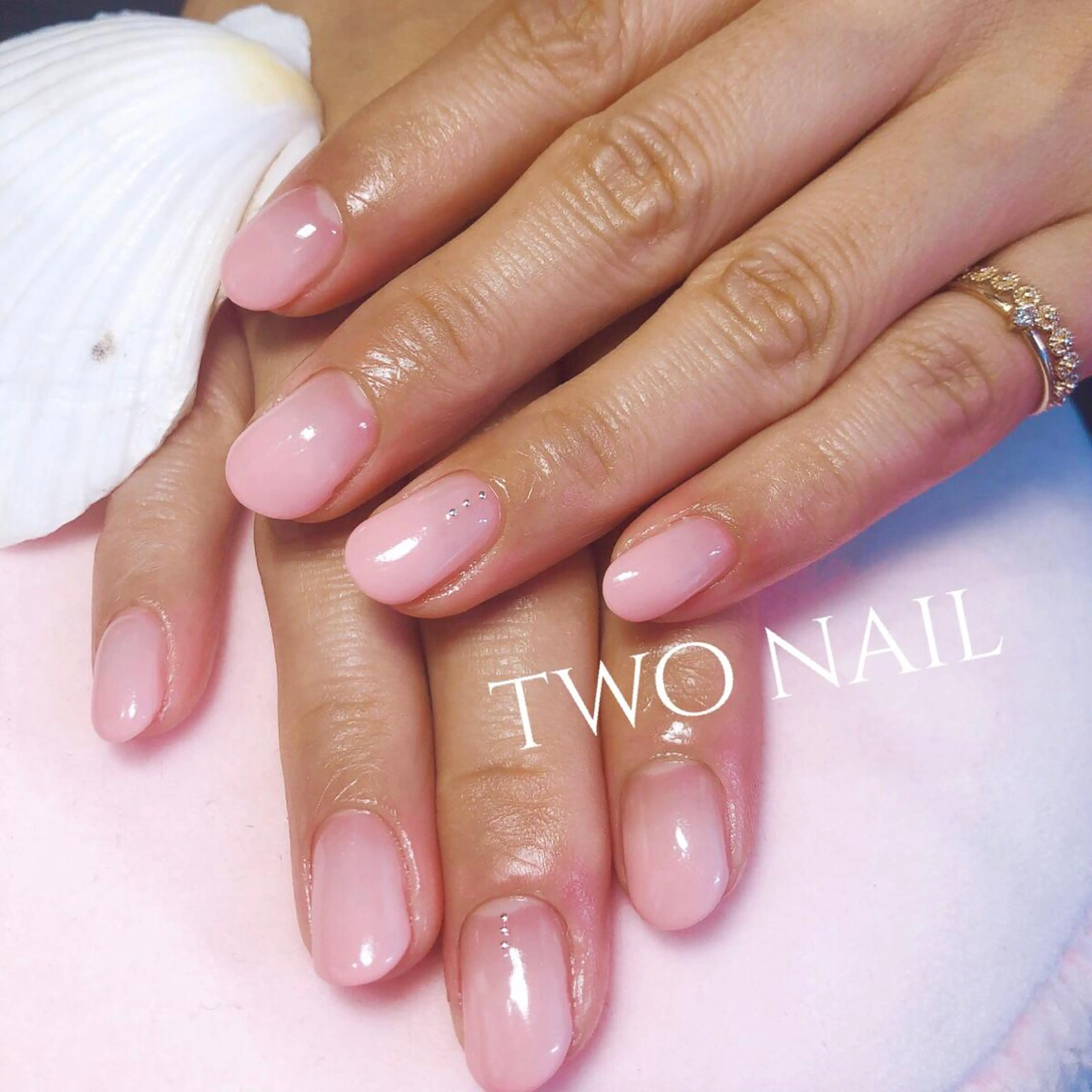 ネイル グラデーション ピンク two nailのネイルデザイン