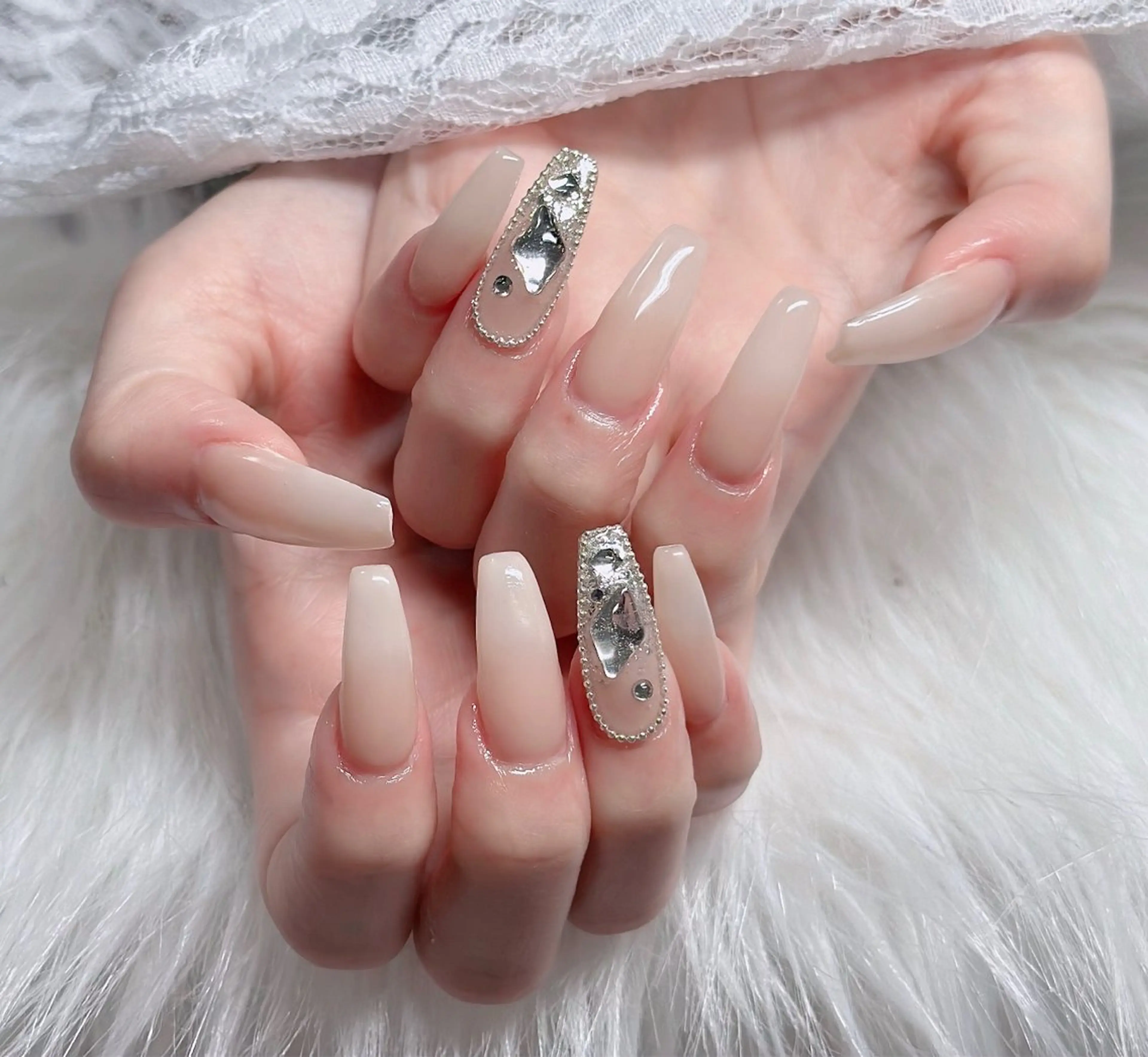 ネイル オーロラネイル フレンチネイル ジェルネイル ハロウィン 韓国ネイル H.baby Nail Salonのネイルデザイン