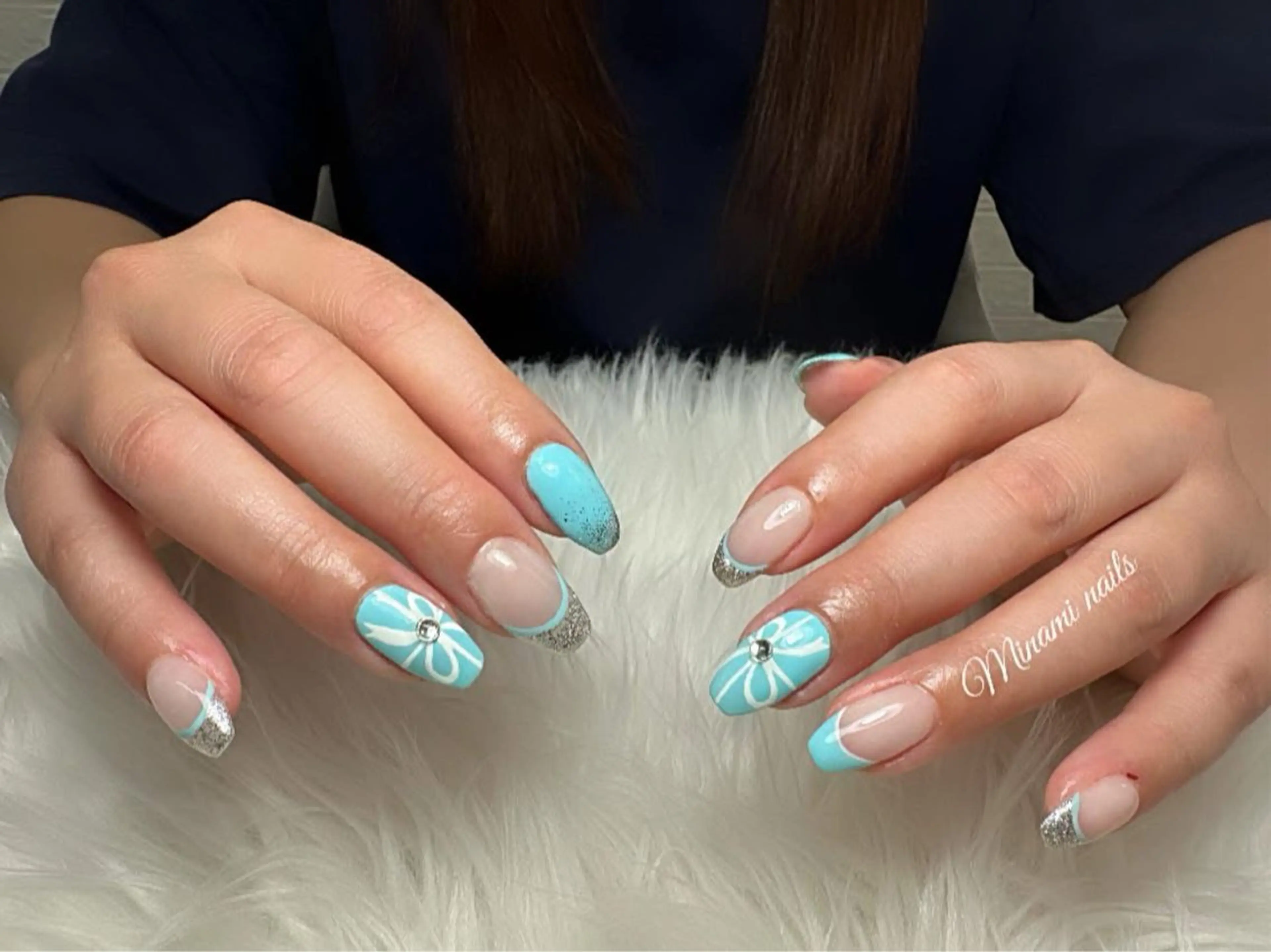 ネイル アートネイル オーロラネイル ガーリー キラキラネイル 韓国ネイル Minami Nailsのネイルデザイン