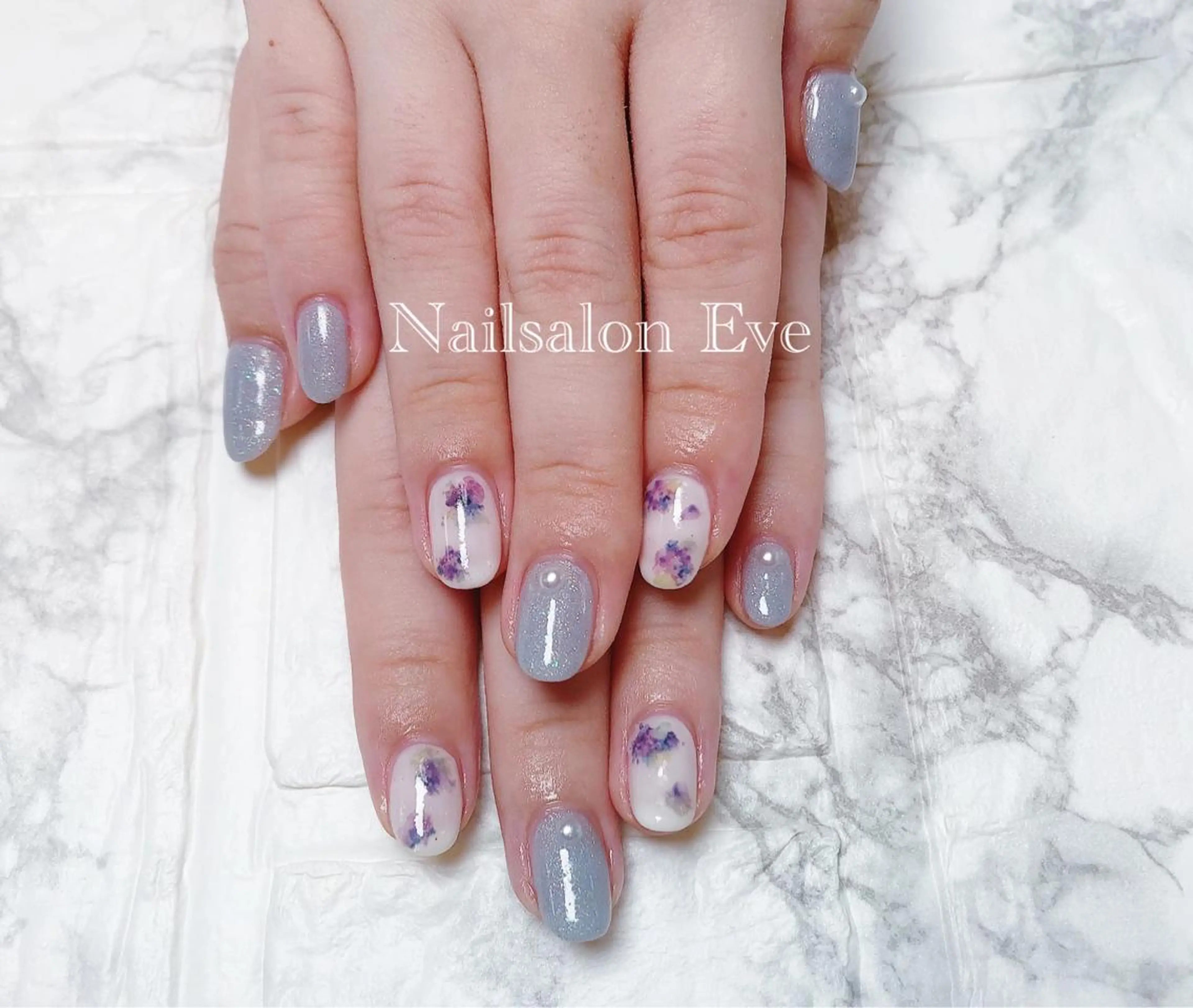 ネイル ブルー ハンドネイル ハンドケア Nailsalon Eve（イヴ）のネイルデザイン