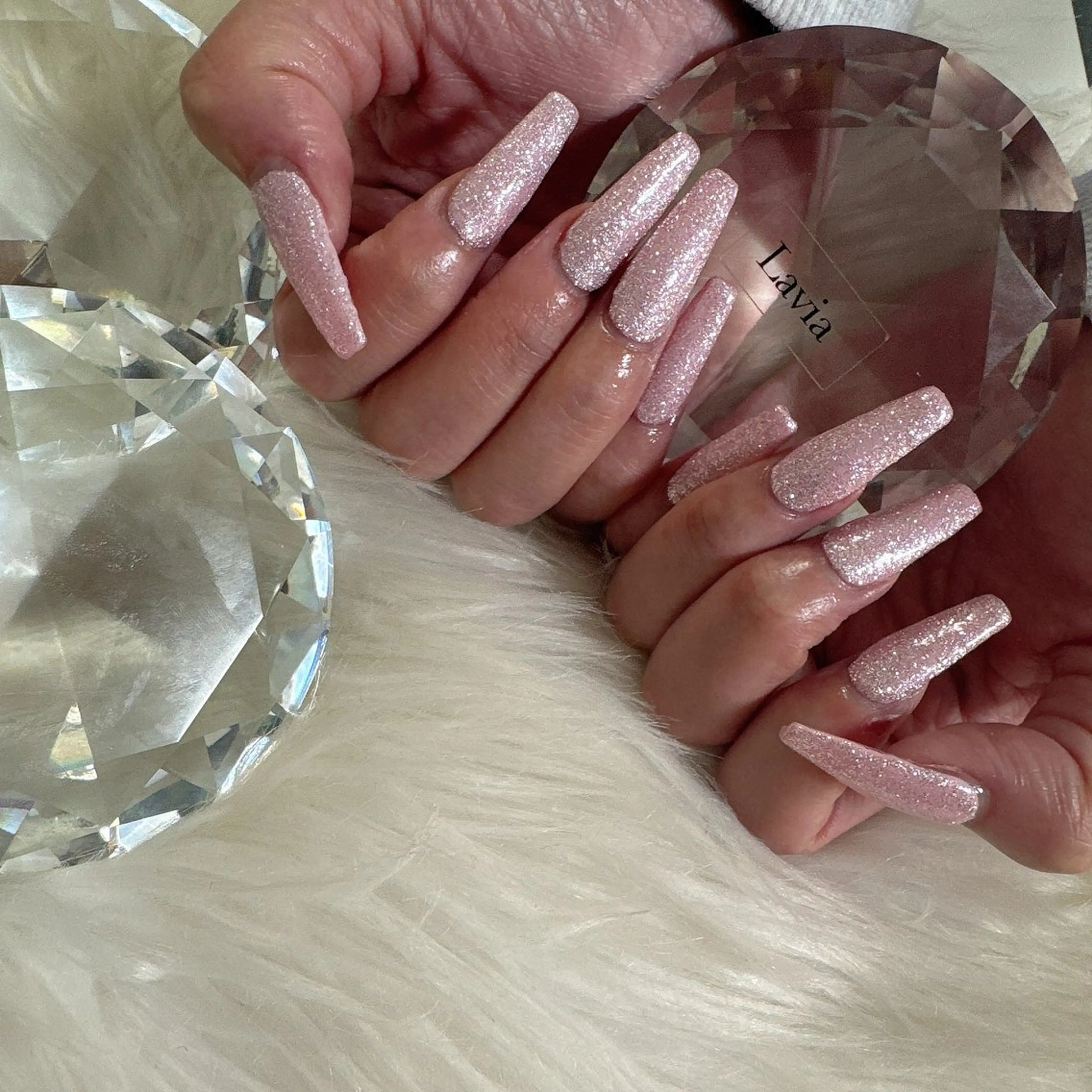 ネイル lavia🖤 ayumiのネイルデザイン