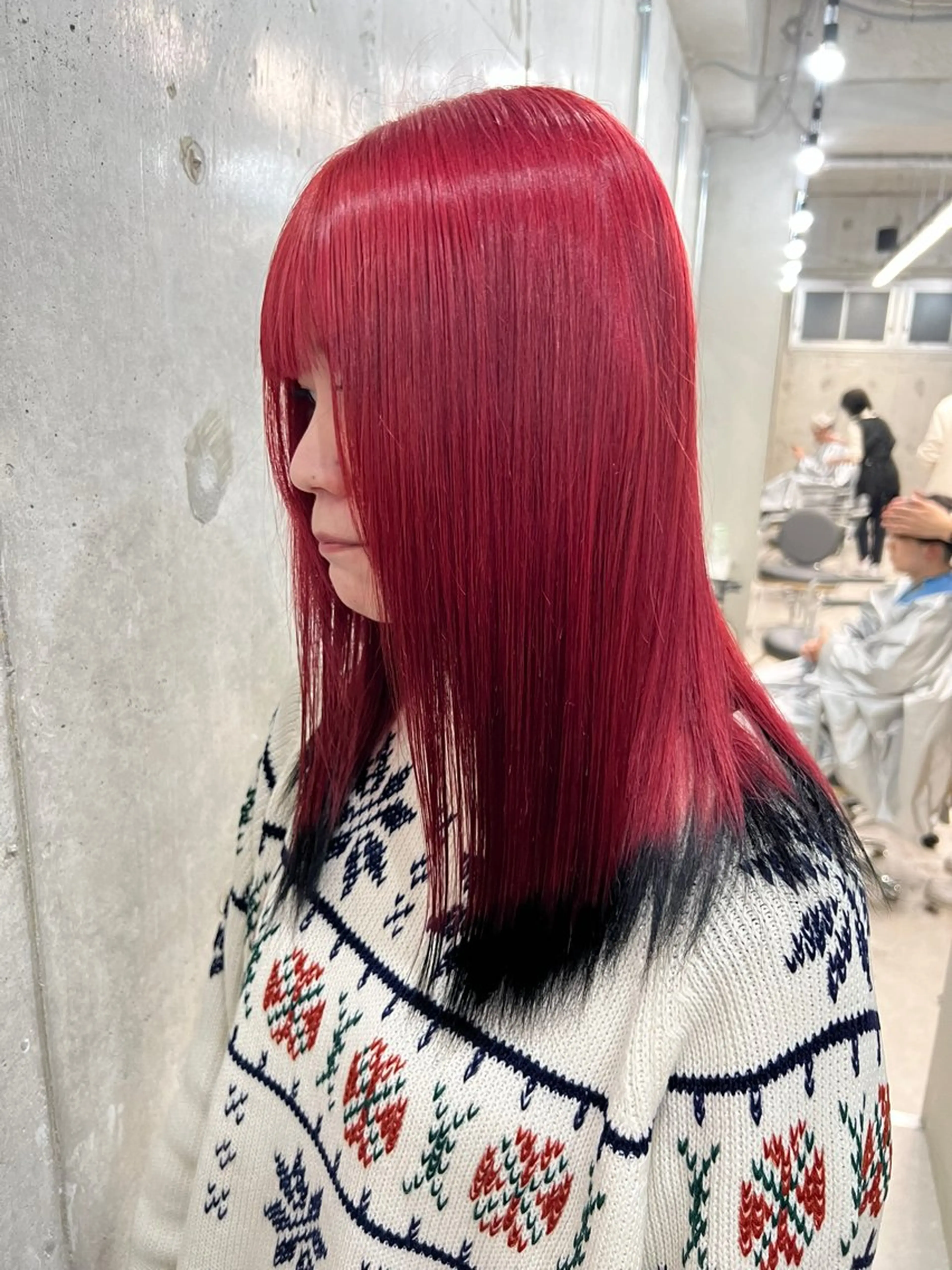 カラー Alma four /モリモト スズカのヘアスタイル