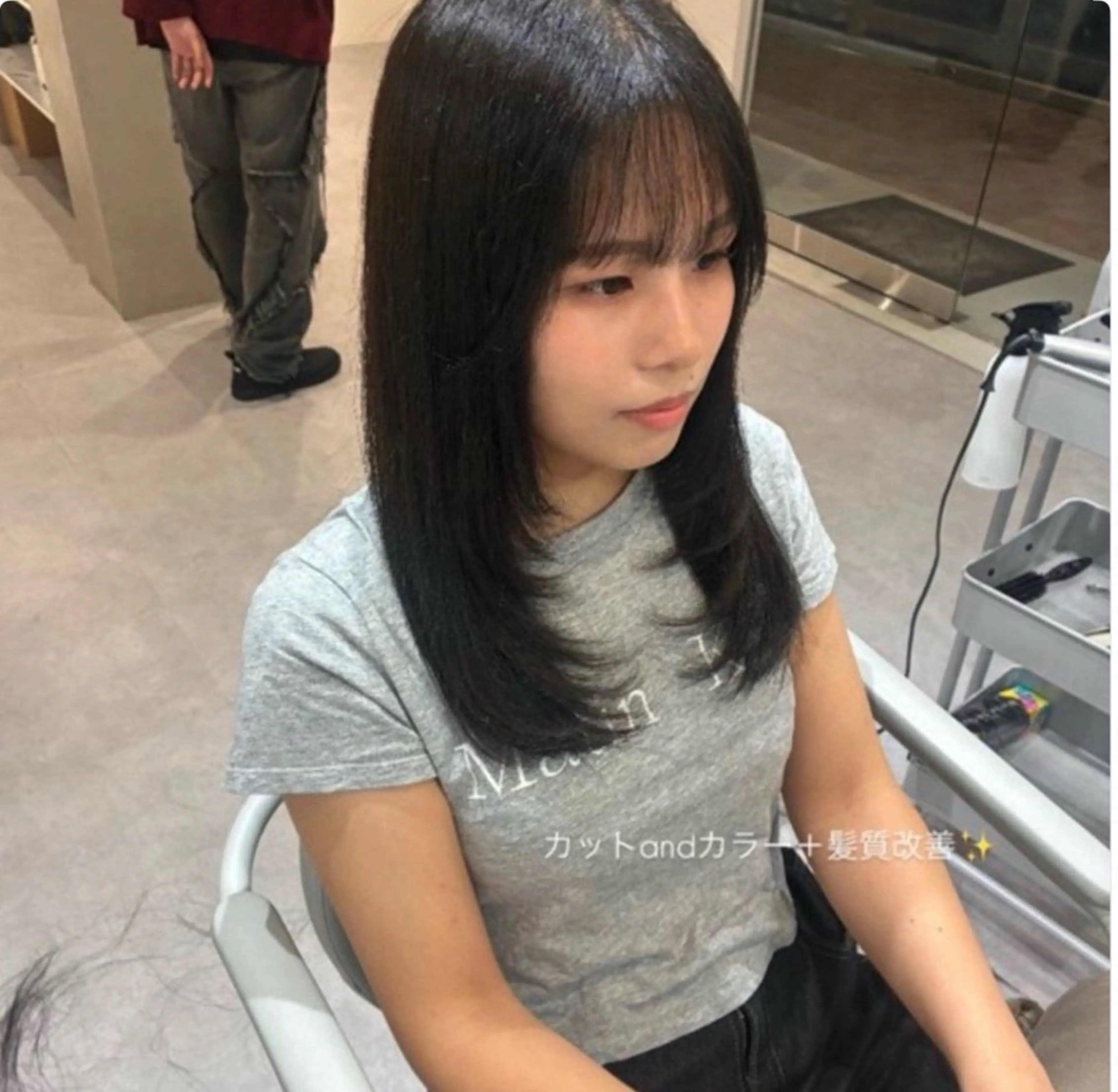 セミロング 石井綾華🩰 ブリーチモデル募集✨のヘアスタイル