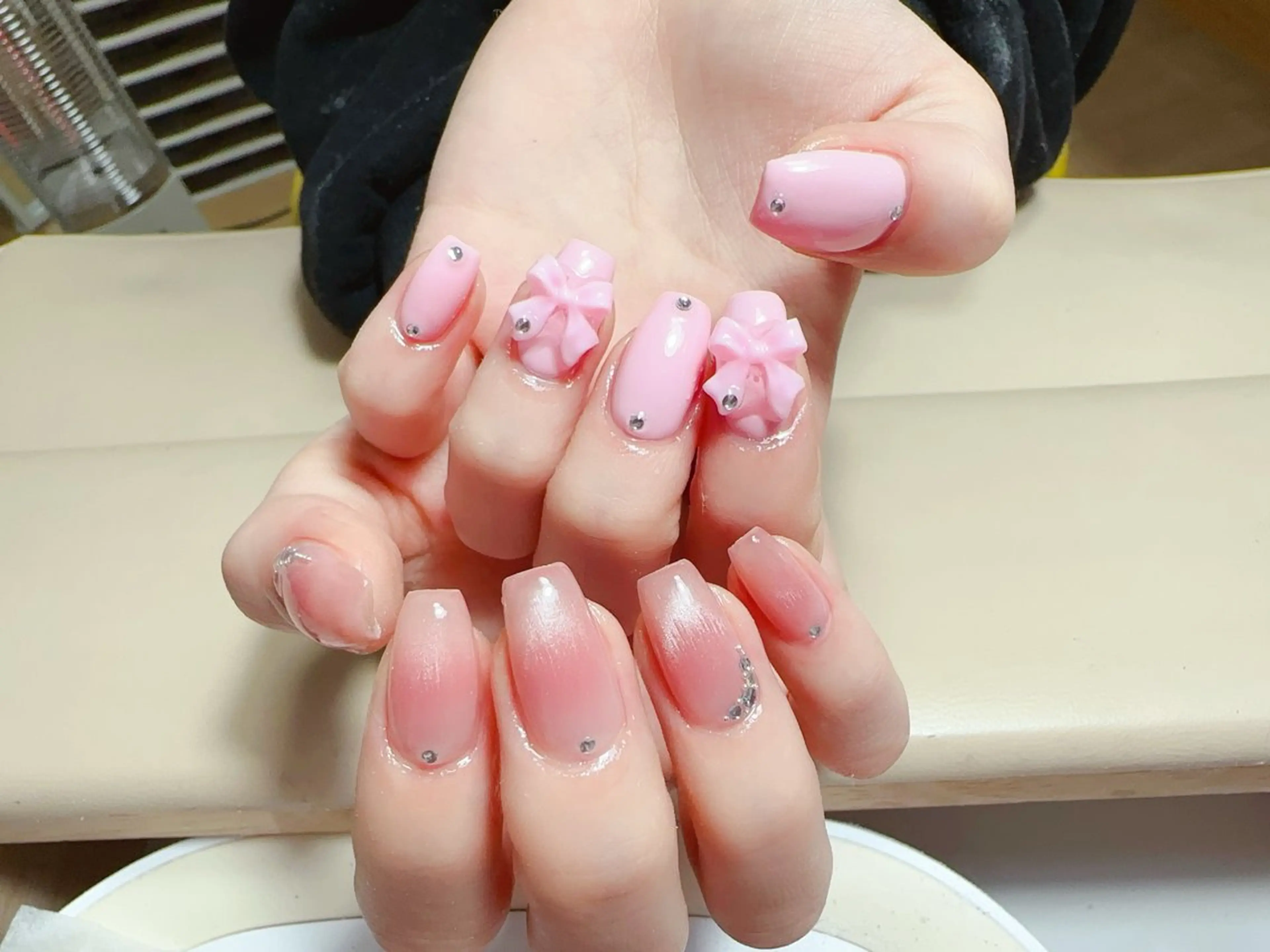ネイル ハンドネイル NAIL CIRCLESのネイルデザイン