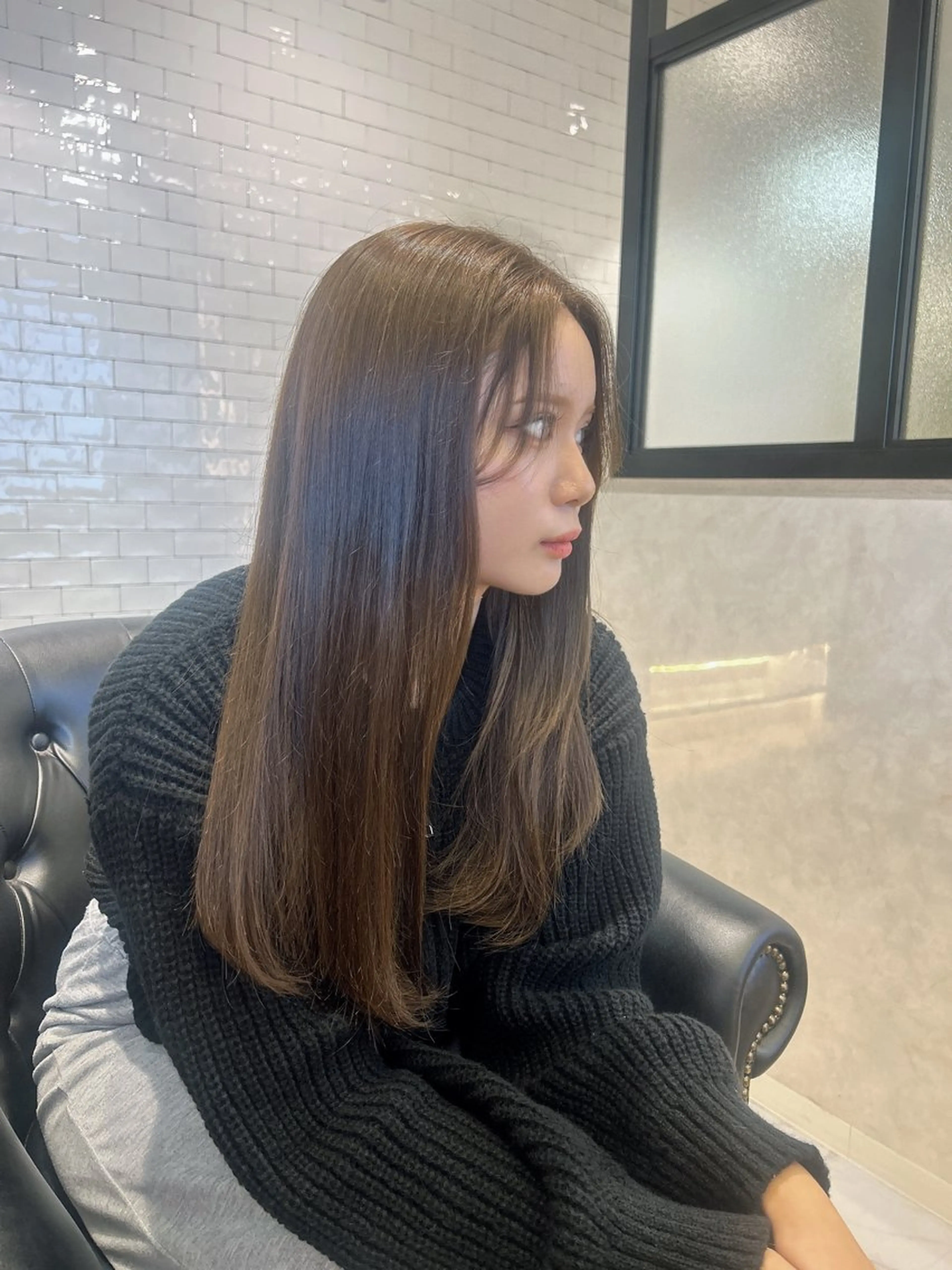 ロング カラー カット ヘアカラー パーマ 縮毛矯正 トリートメント emi/髪質改善/ 韓国風/艶カラーのヘアスタイル