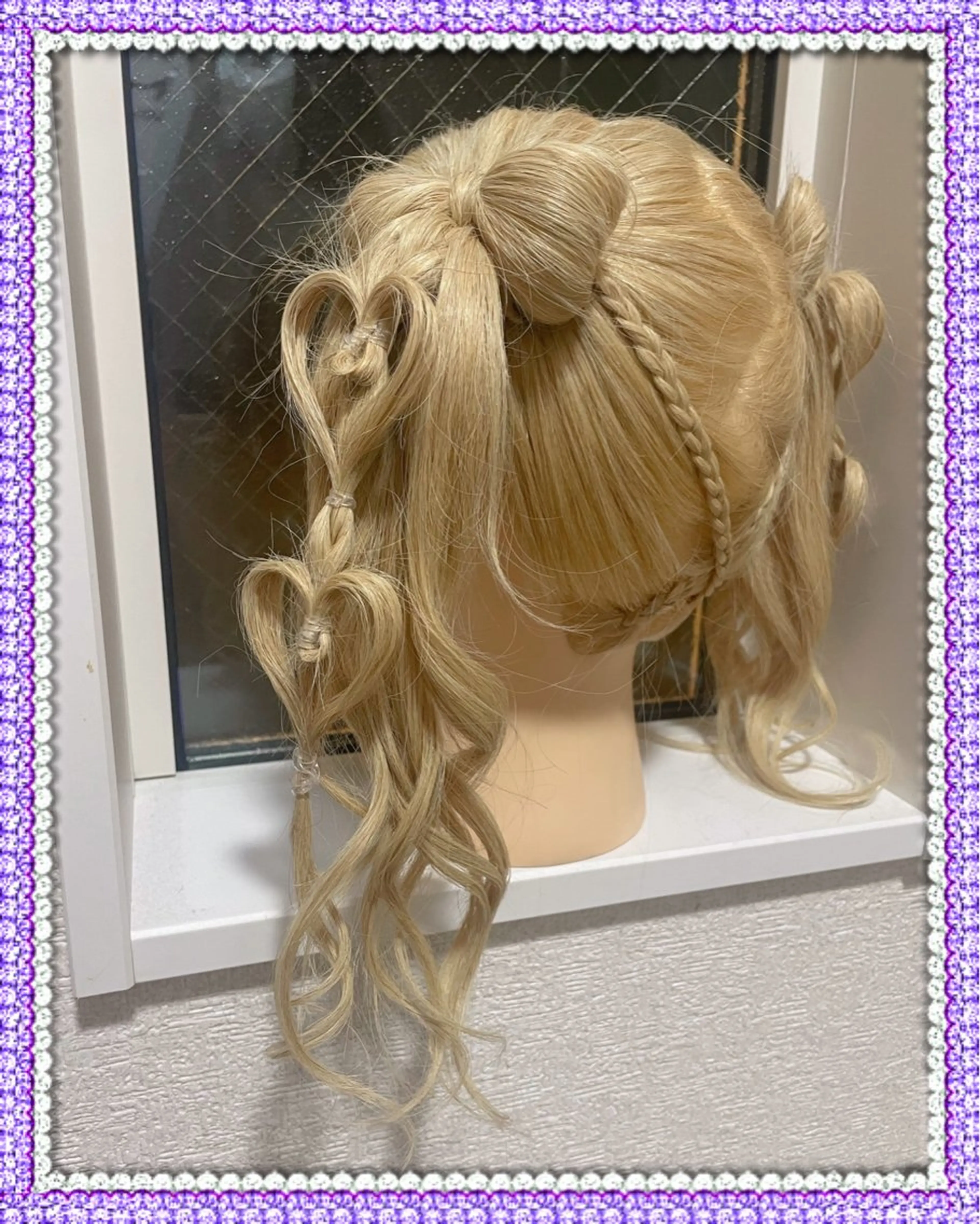 ヘアアレンジ ツインテール 🍭ハイトーン/ デザインカラー🦄のヘアスタイル