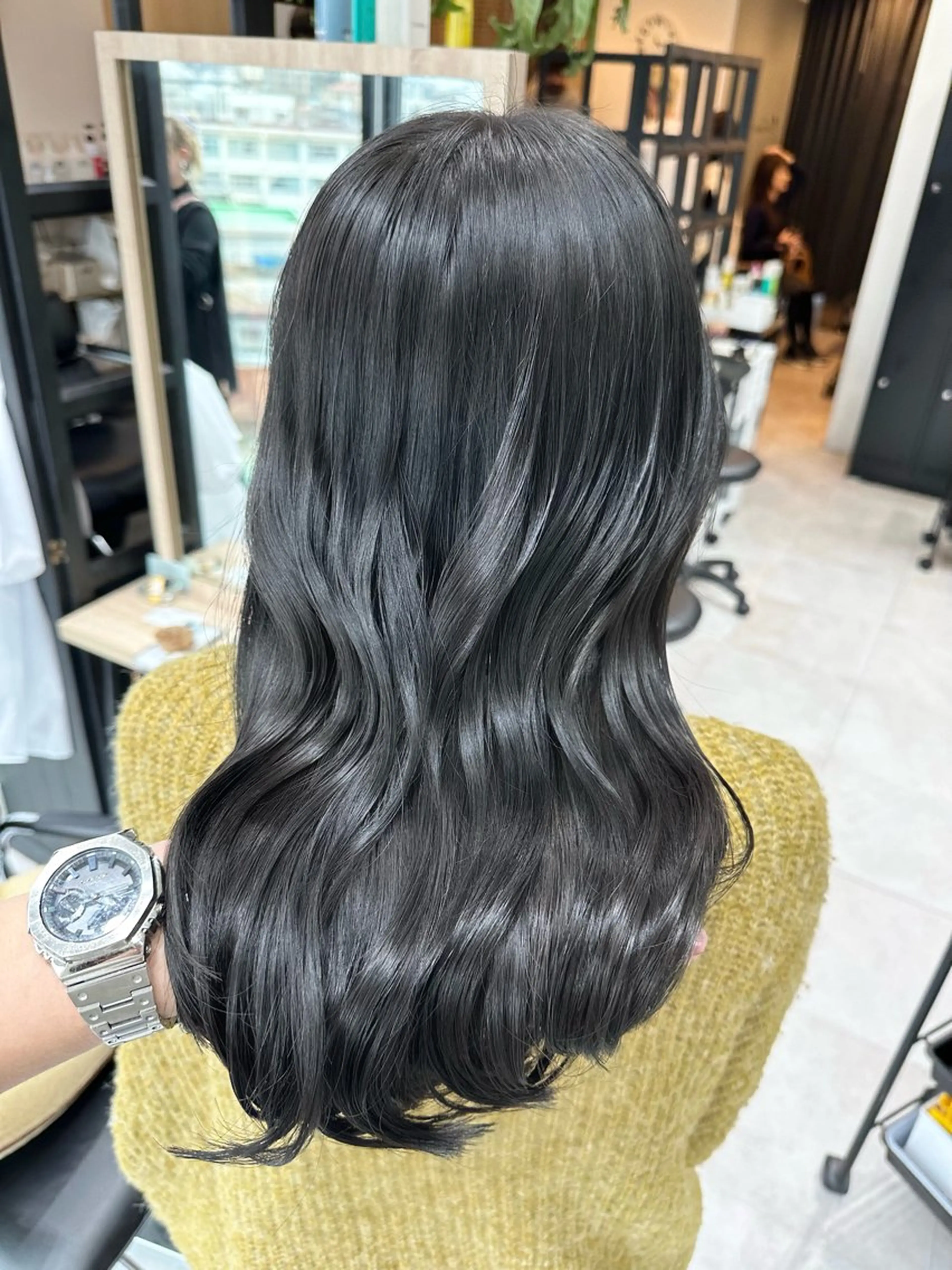 ミディアム カット ヘアカラー トリートメント ✨透明感カラー/縮毛 恵比寿HAYATO✨のヘアスタイル