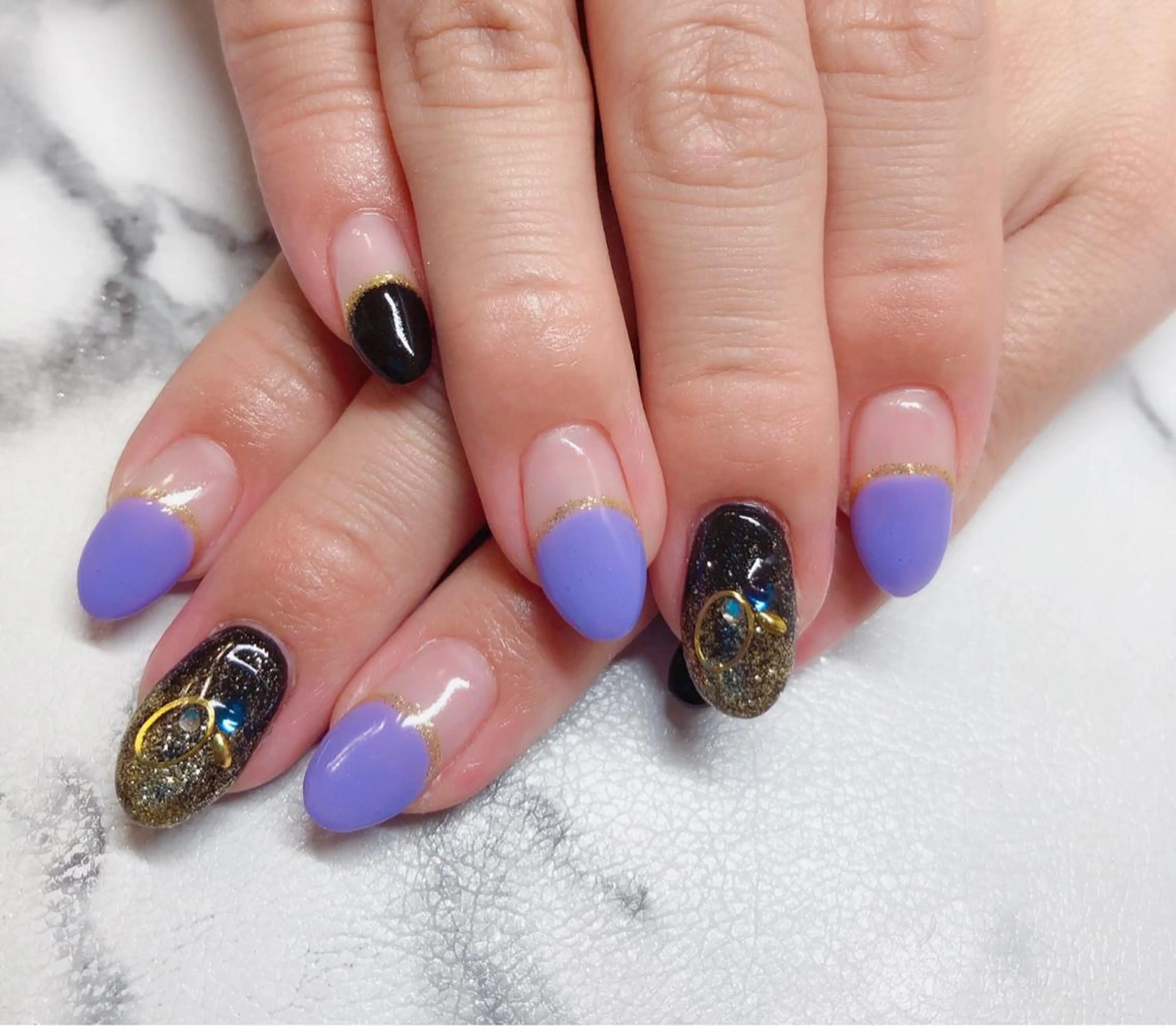 ネイル マジック ミラーのネイルデザイン