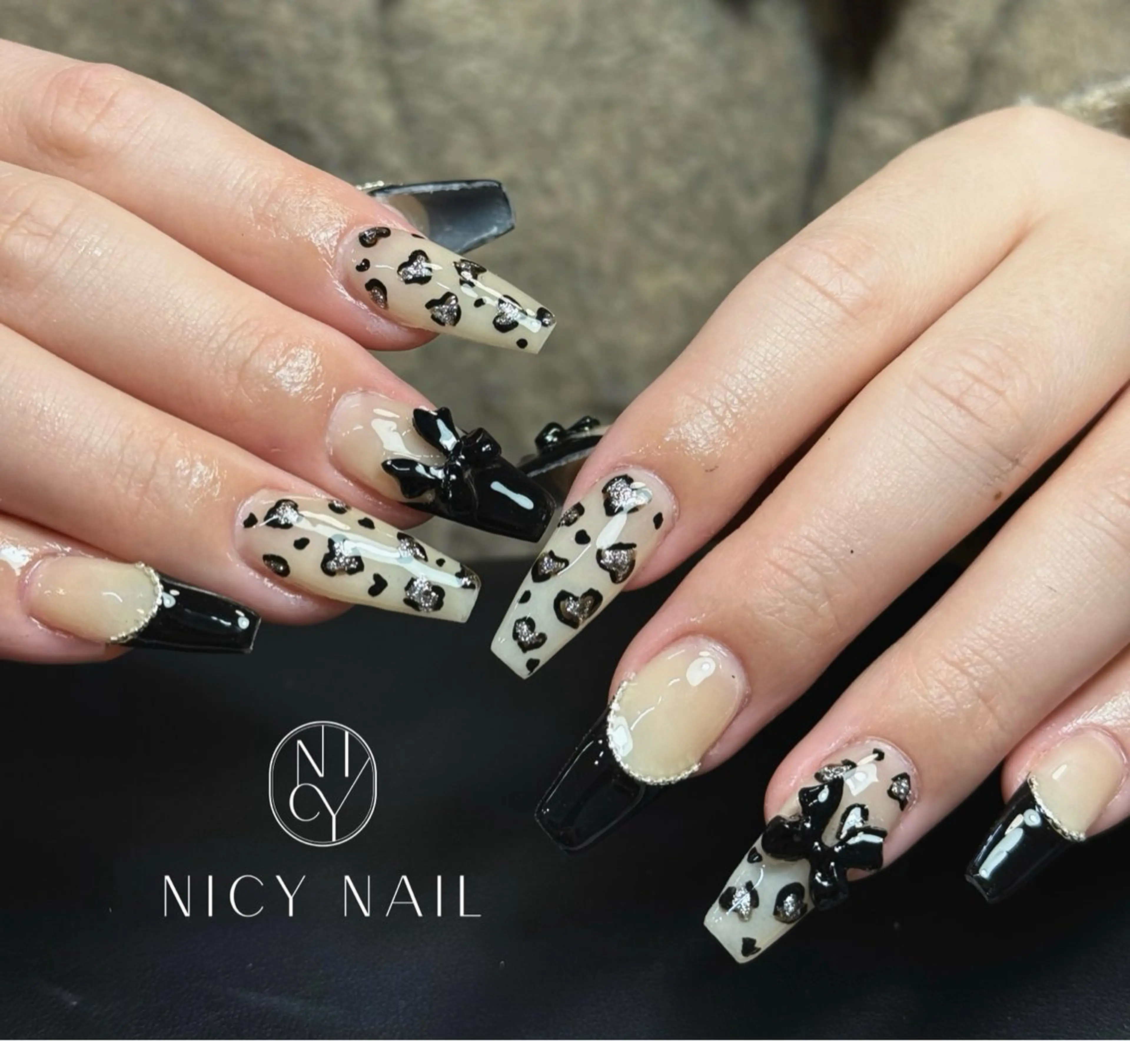 ネイル アートネイル オーロラネイル ブルー チークネイル フットネイル ハンドネイル Anna_ Nicy Nailのネイルデザイン