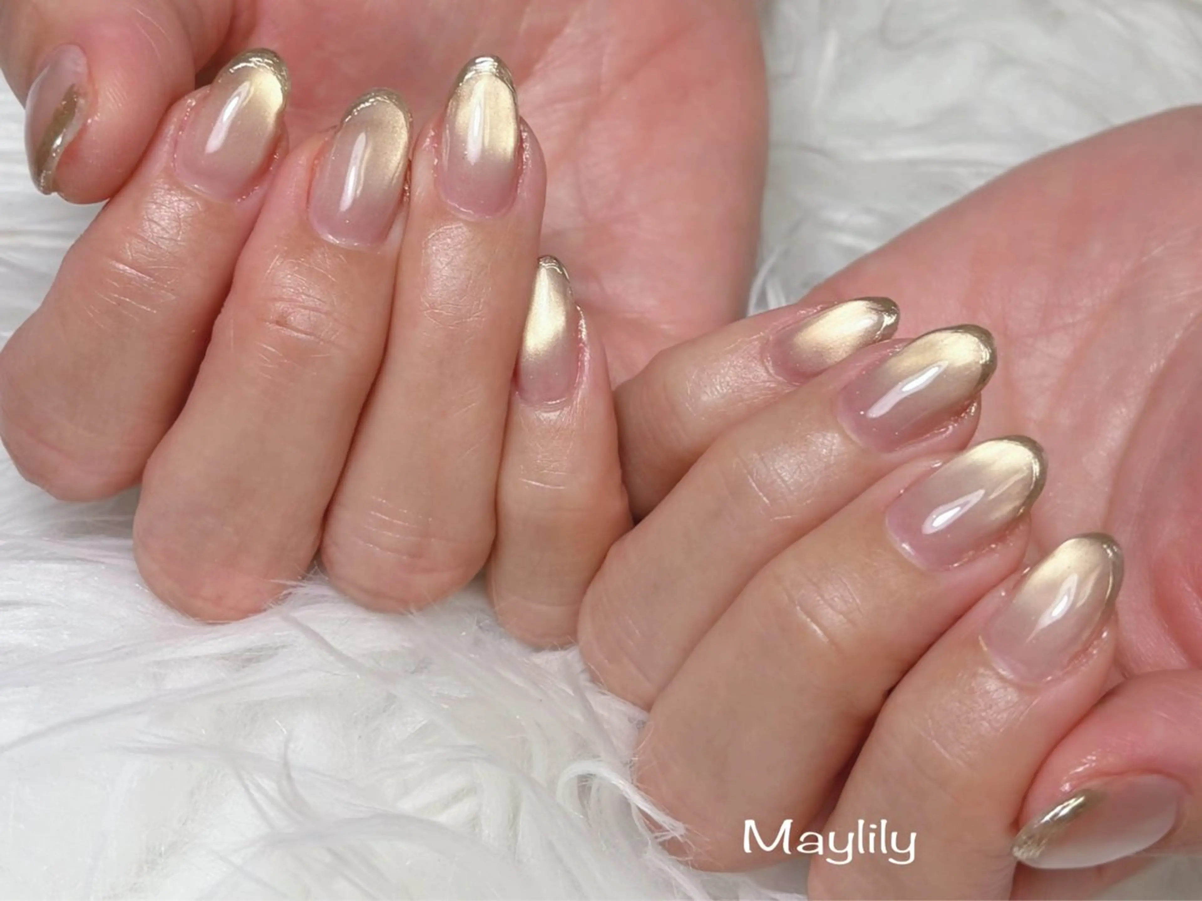 ネイル フレンチネイル 卒業式 マグネットネイル ミラーネイル ハンドネイル Nail salon Maylilyのネイルデザイン
