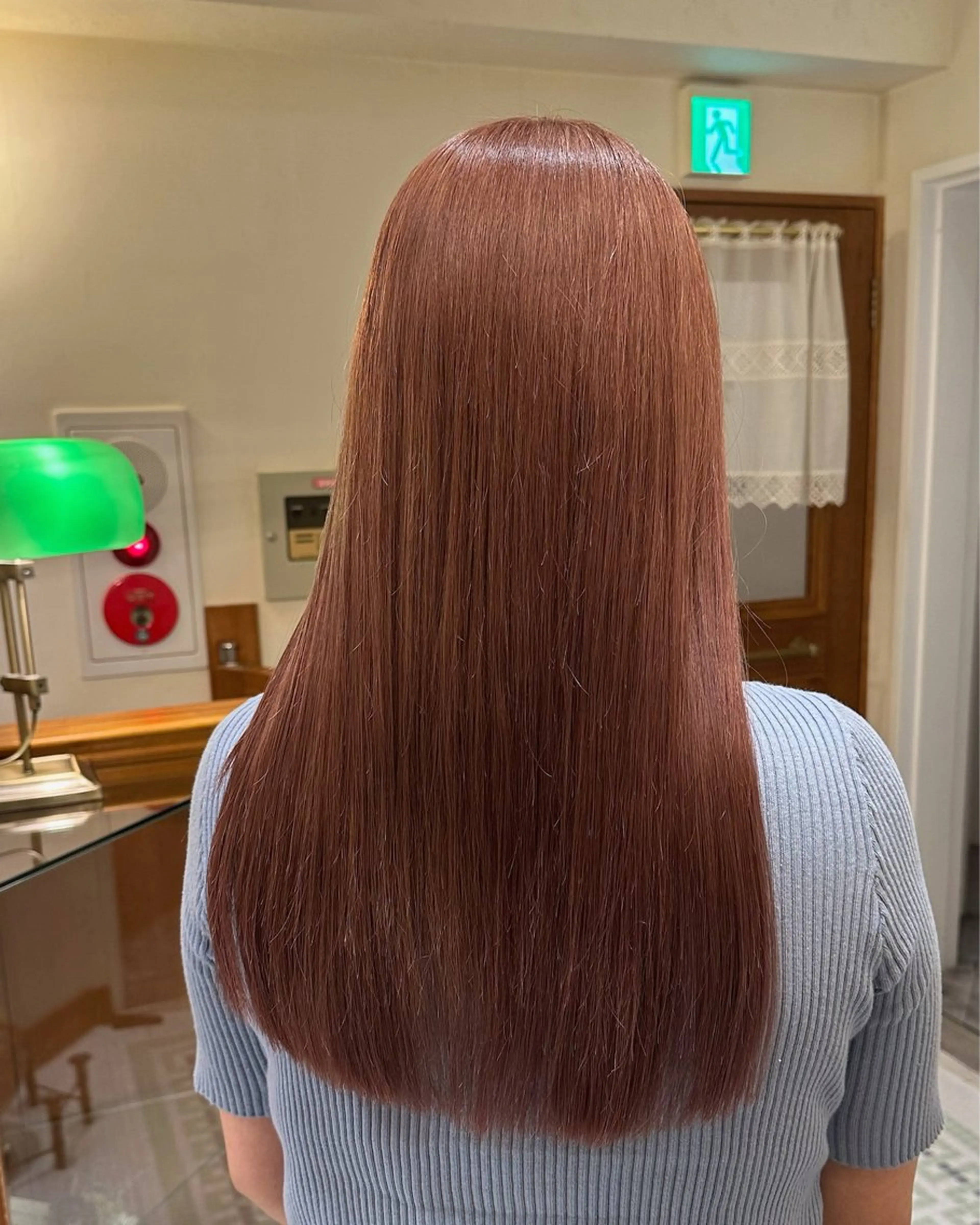 ミディアム カラー 🪐レイヤー/抜け感 カラー/加野彩果🪐のヘアスタイル