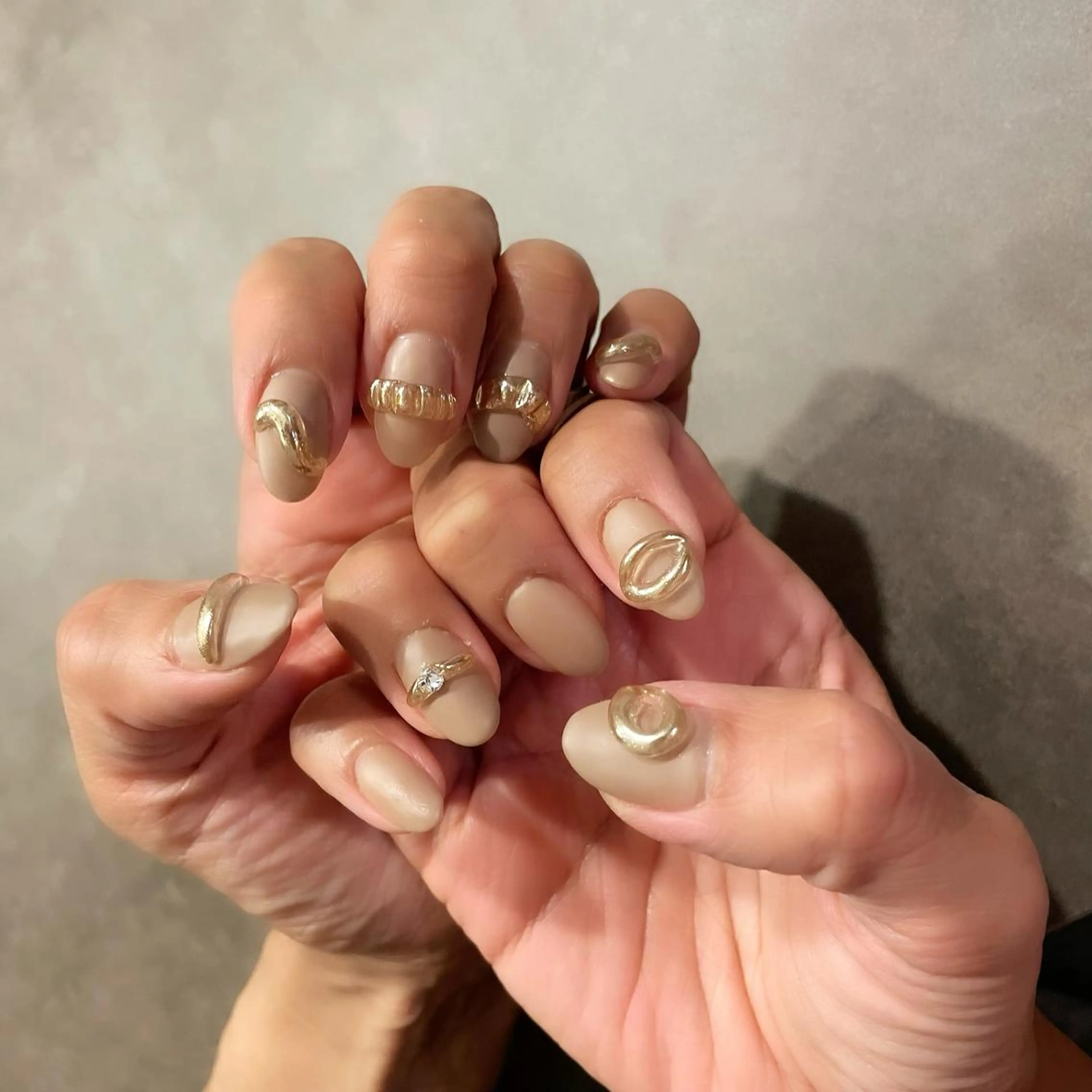 ネイル es nailのネイルデザイン
