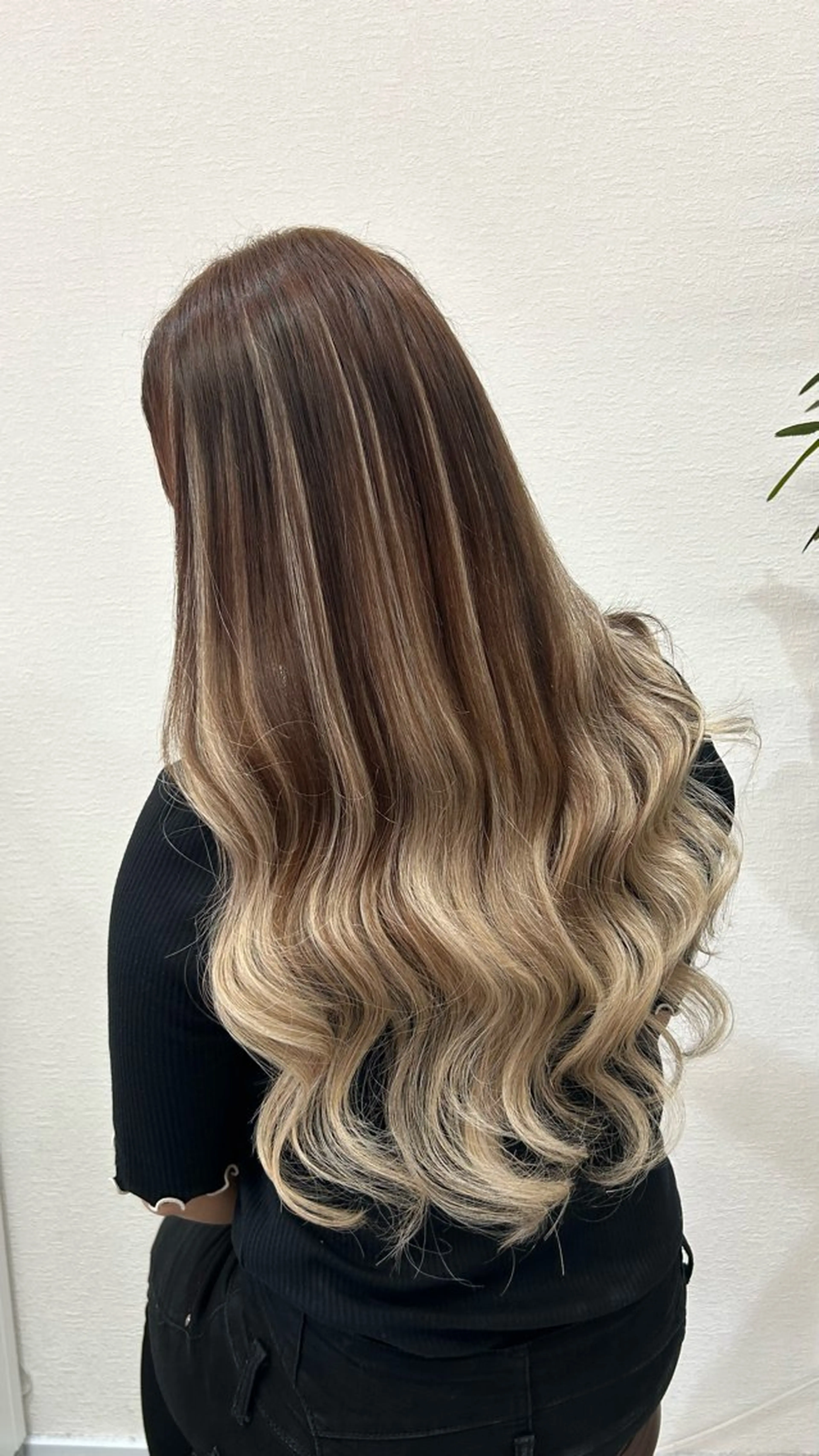 ロング エクステ レイヤーカット PREss Yuiのヘアスタイル