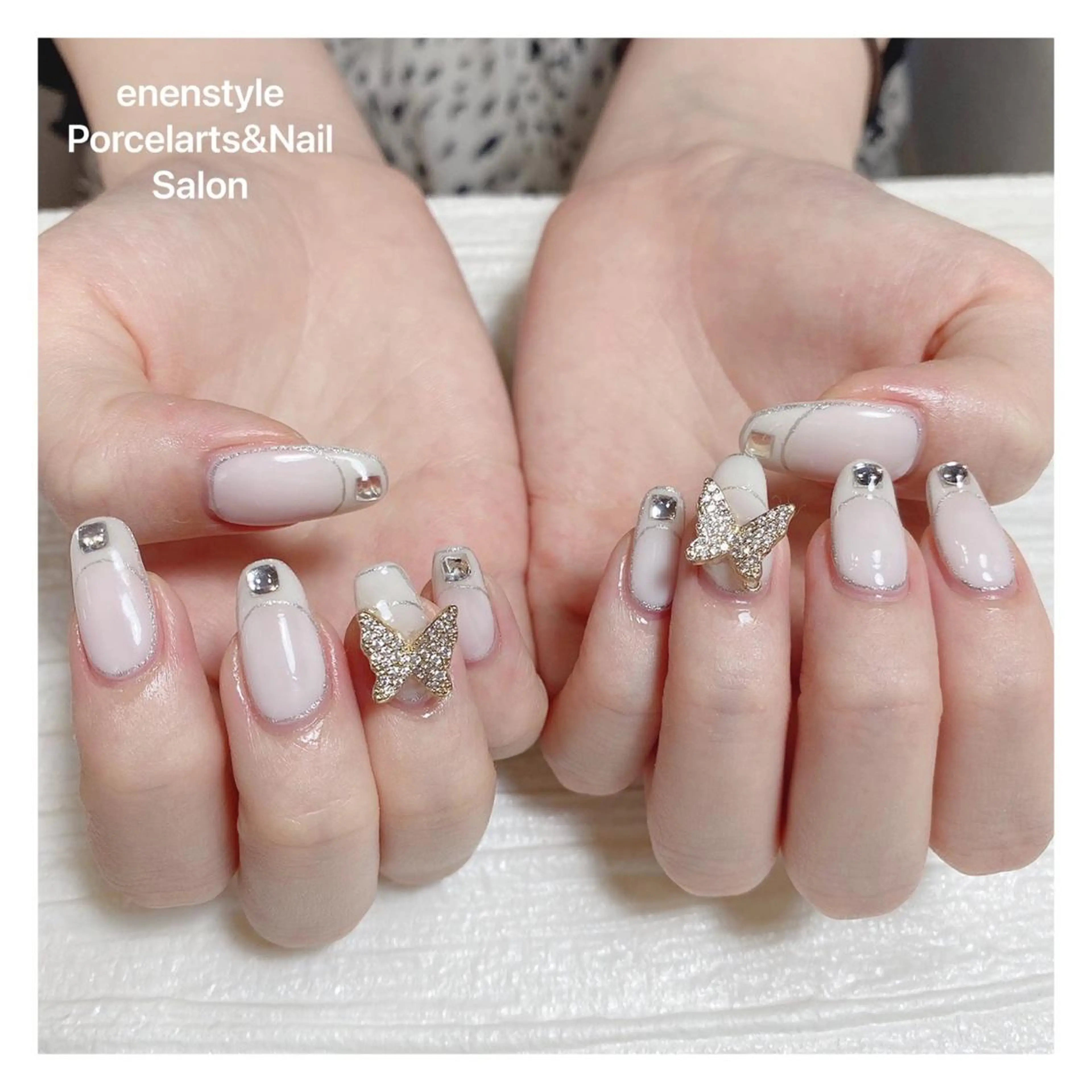 ミディアム ネイル ハンドネイル 👑enen style👑のネイルデザイン