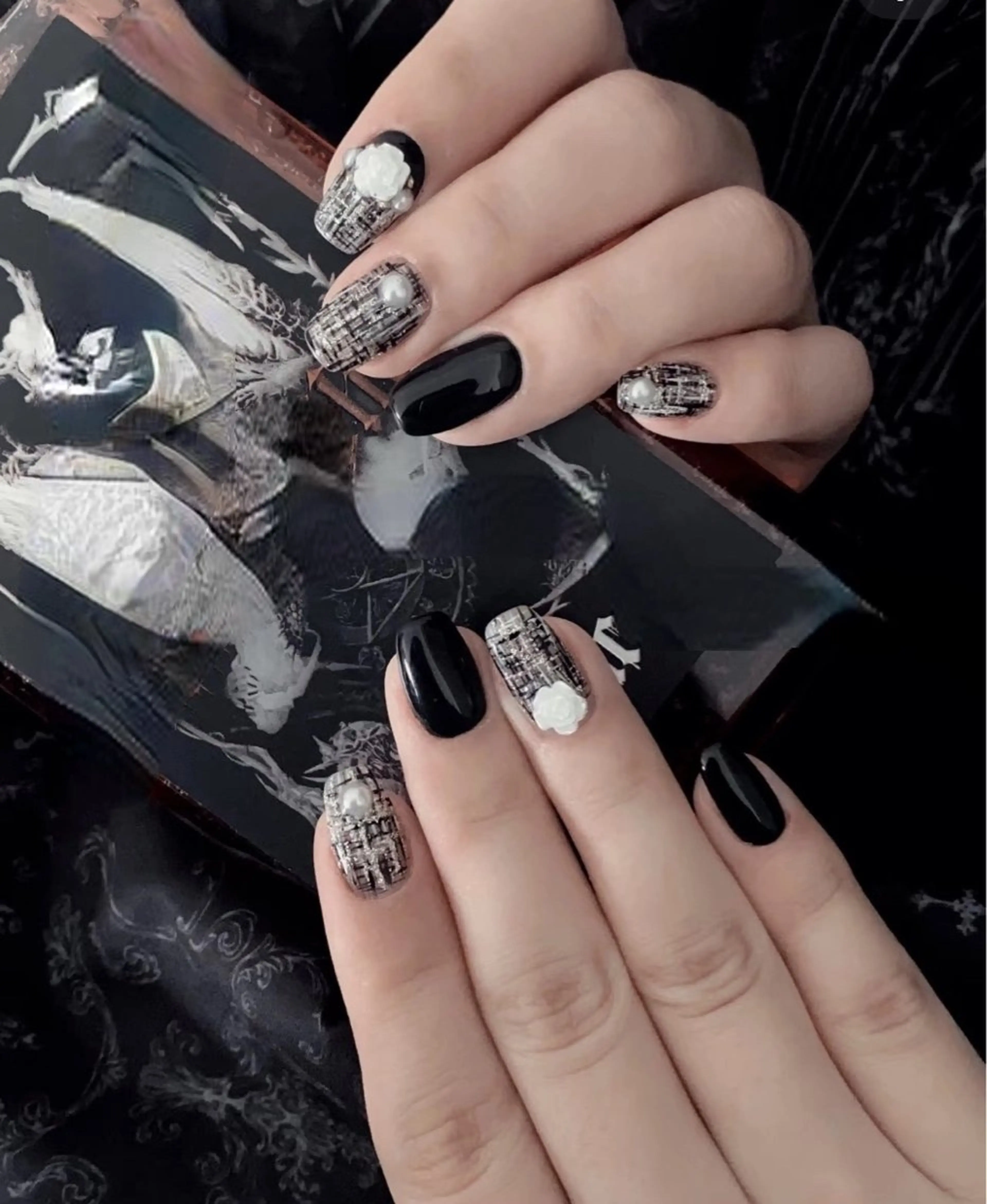 ネイル pink ladyサロン所属・べ にのネイルデザイン