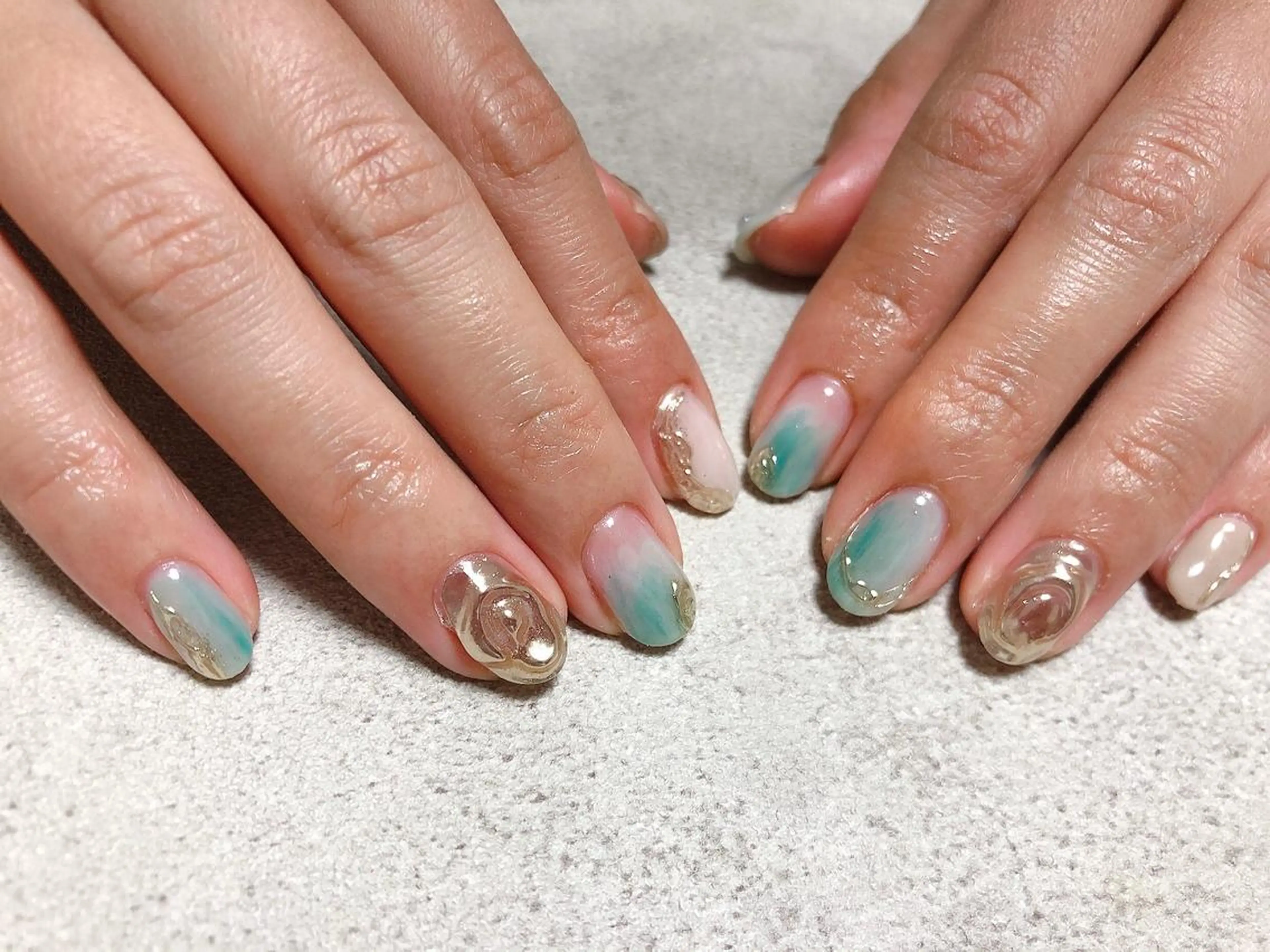 ネイル ニュアンスネイル ハンドネイル kiki nail &brow二子玉川の眉毛・アイブロウイメージ