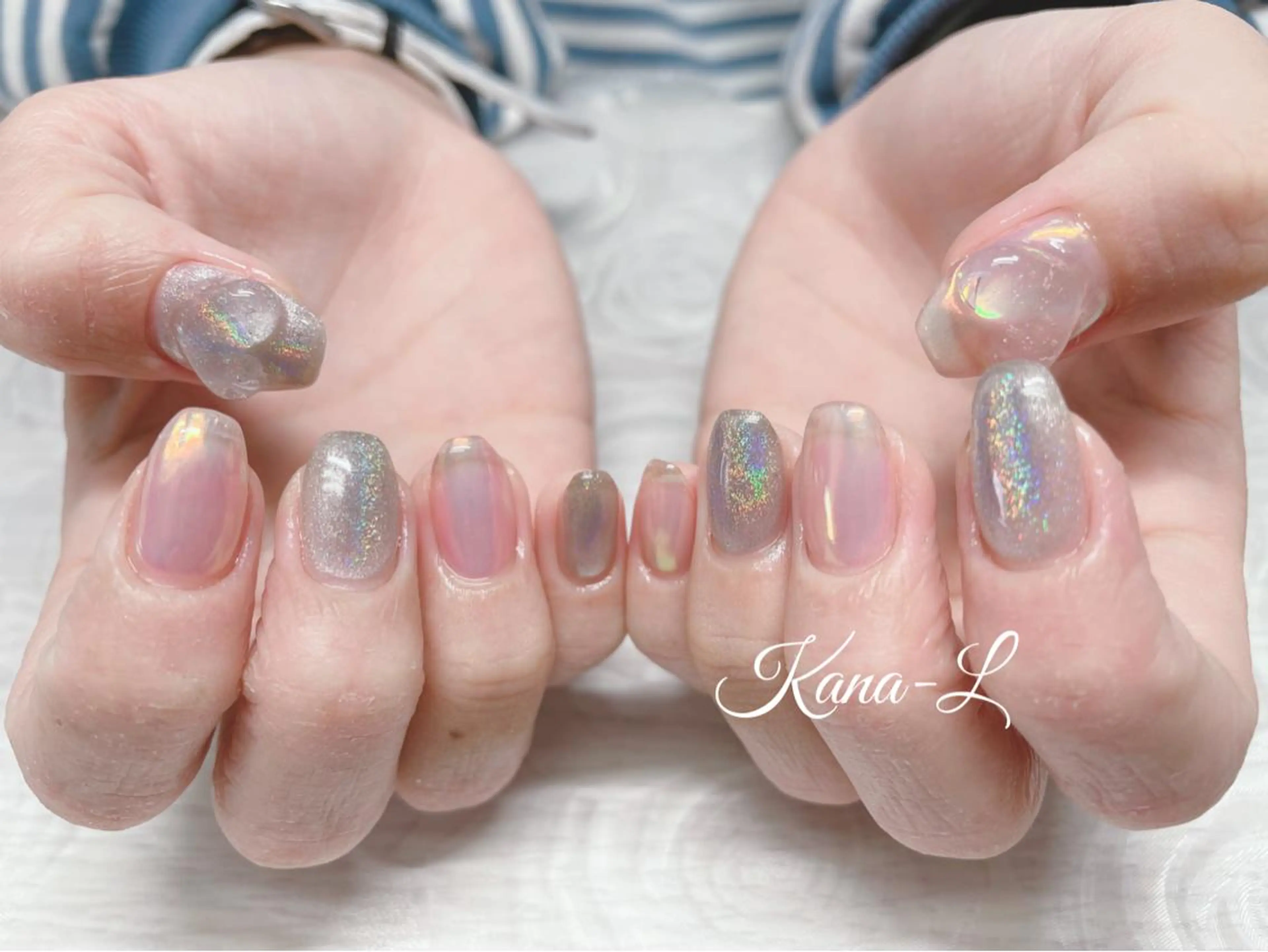 カラー ネイル マグネットネイル ミラーネイル 芦辺 香奈のネイルデザイン