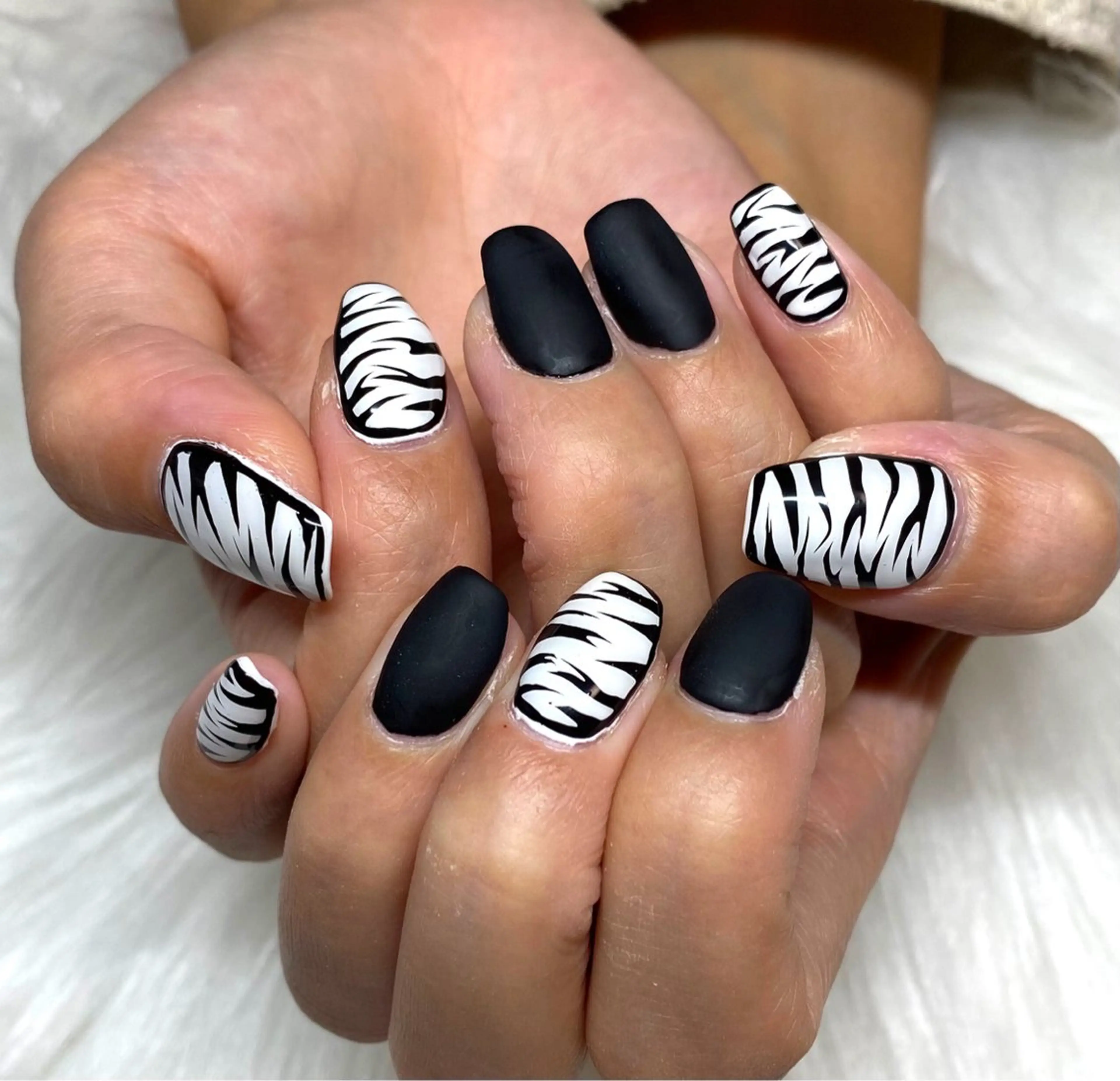 ネイル 家入 可奈のネイルデザイン