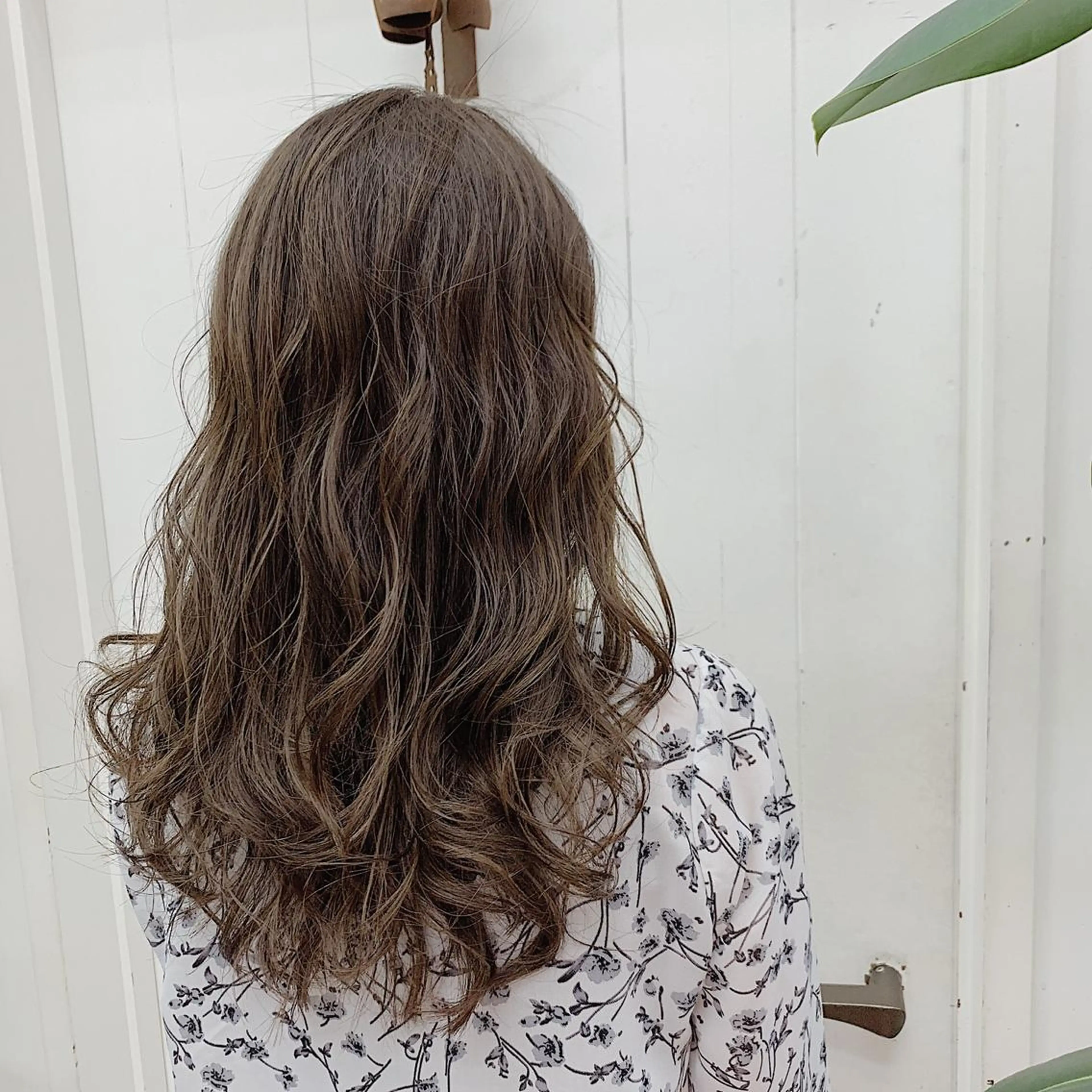 セミロング レイヤーカット カット 🌿大人かわいいヘア 🌿Ayahaのヘアスタイル