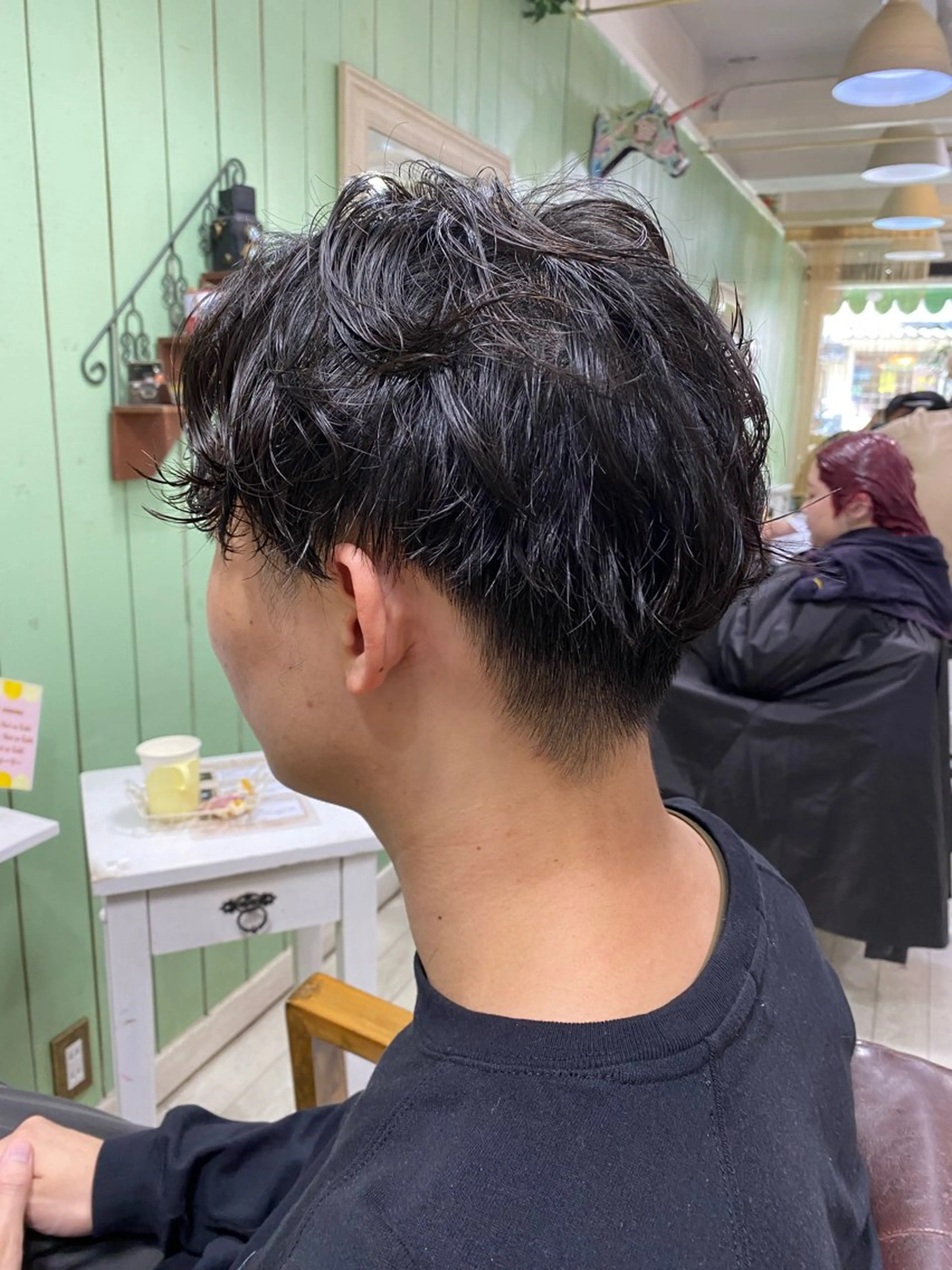 パーマ メンズ 🩶西 雪乃/透明感 くすみカラー🫧のヘアスタイル