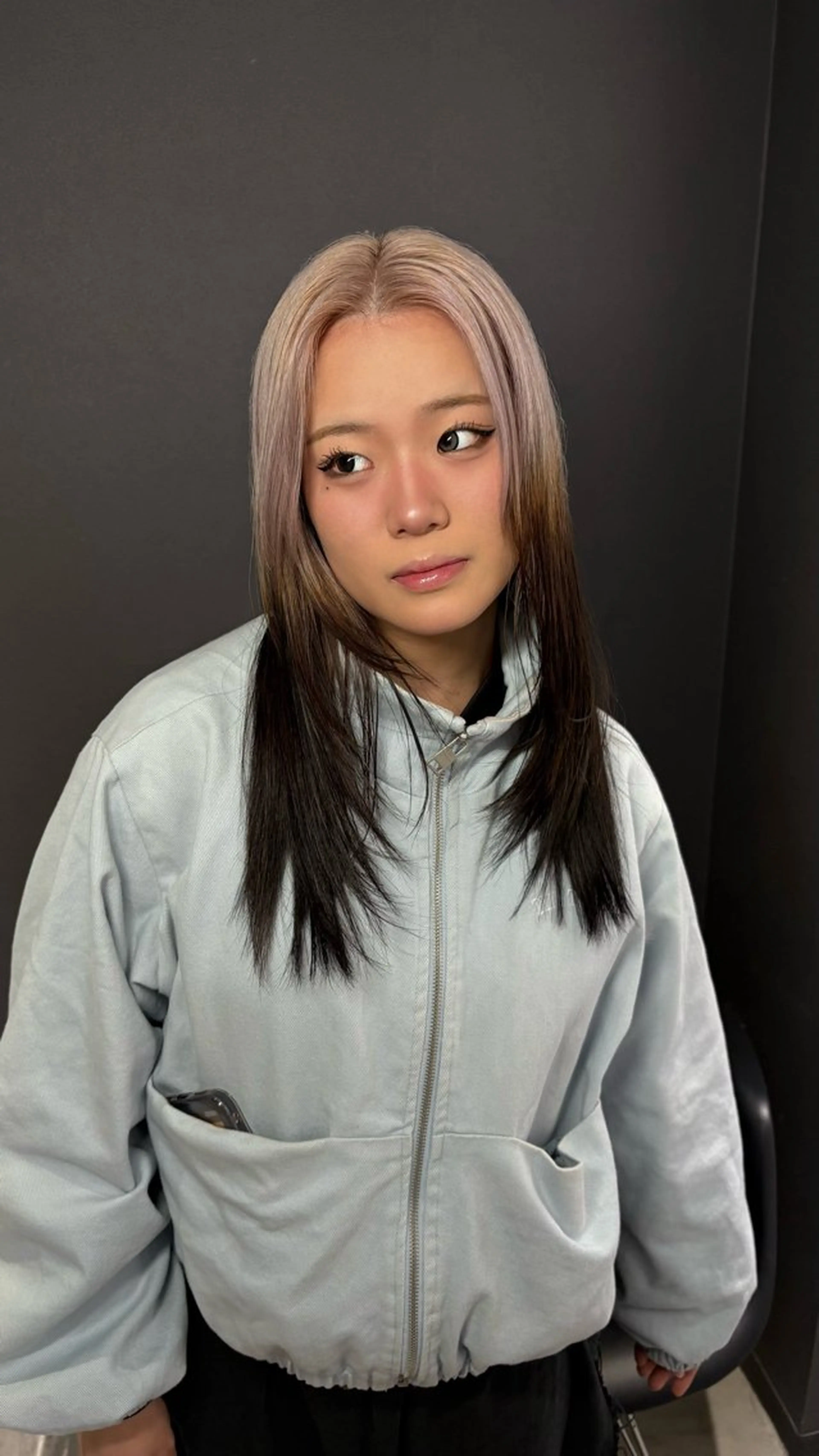 ロング カラー ヘアカラー デザインカラー/ハイ トーン/konomiのヘアスタイル