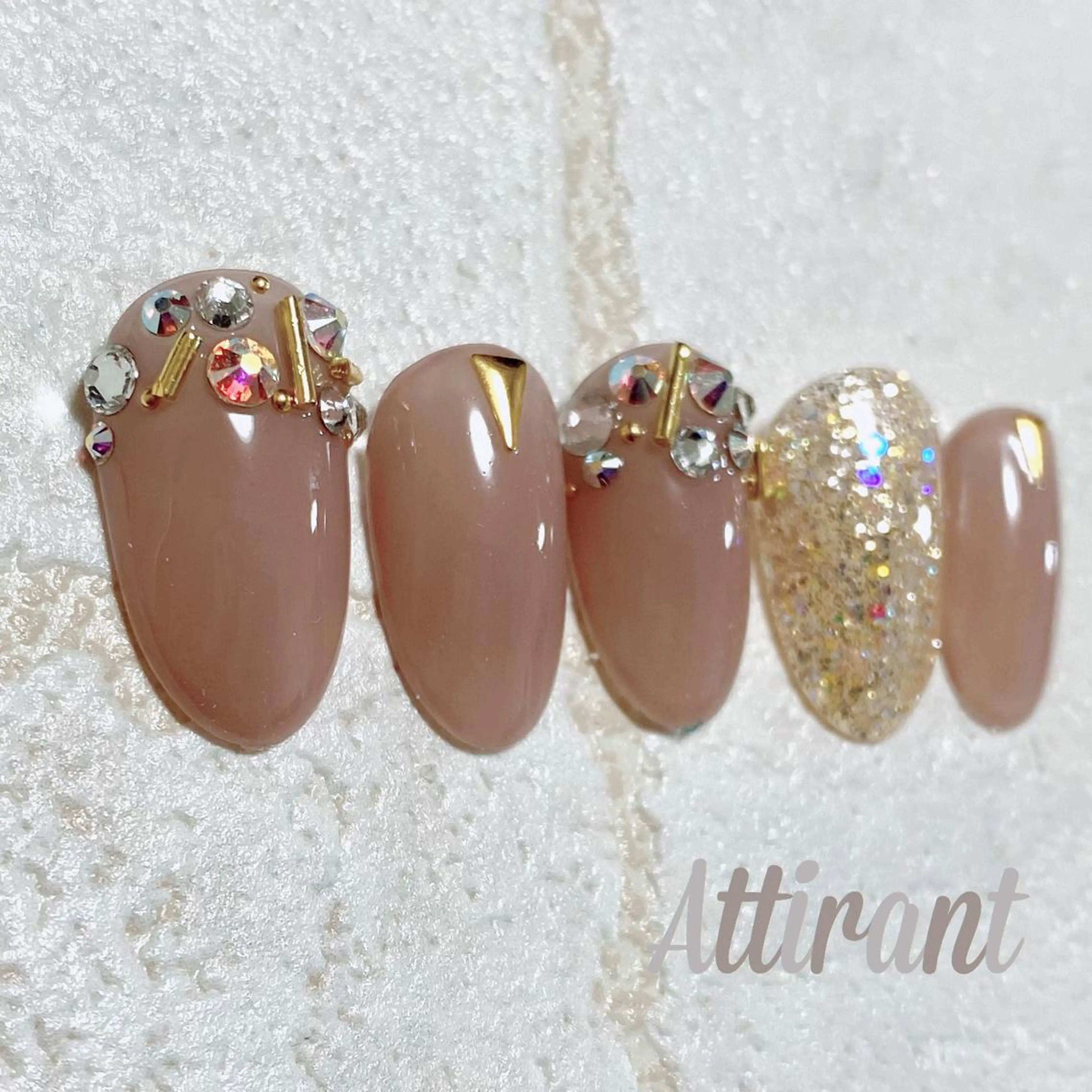 ネイル ハンドネイル ネイルサロン アティロン所属・ネイルサロン アティロンのネイルデザイン