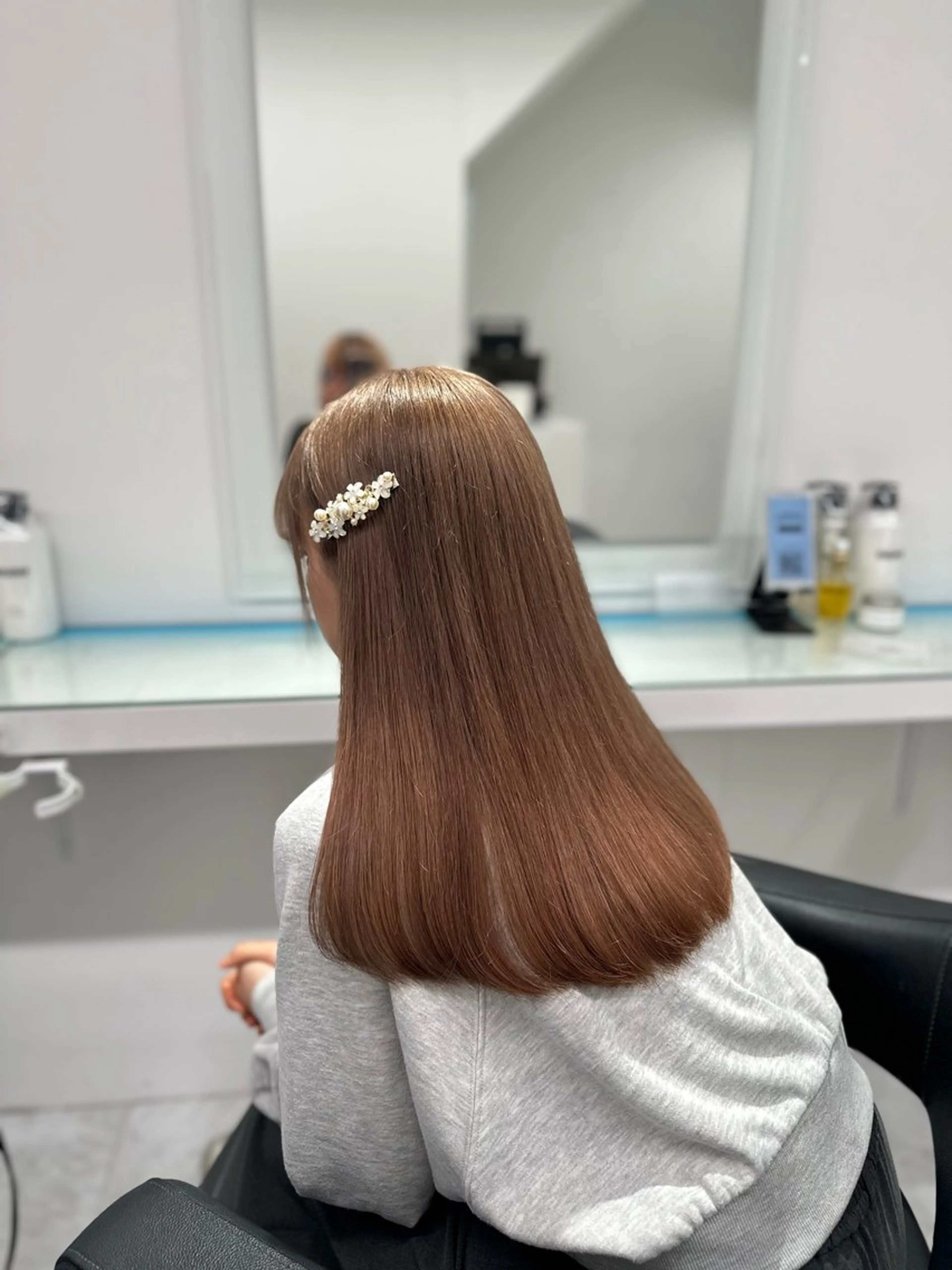 ロング カラー ヘアカラー トリートメント ヘッドスパ ヘアセット ❄最強かわいいカラー ❄️MINA❄️のヘアスタイル