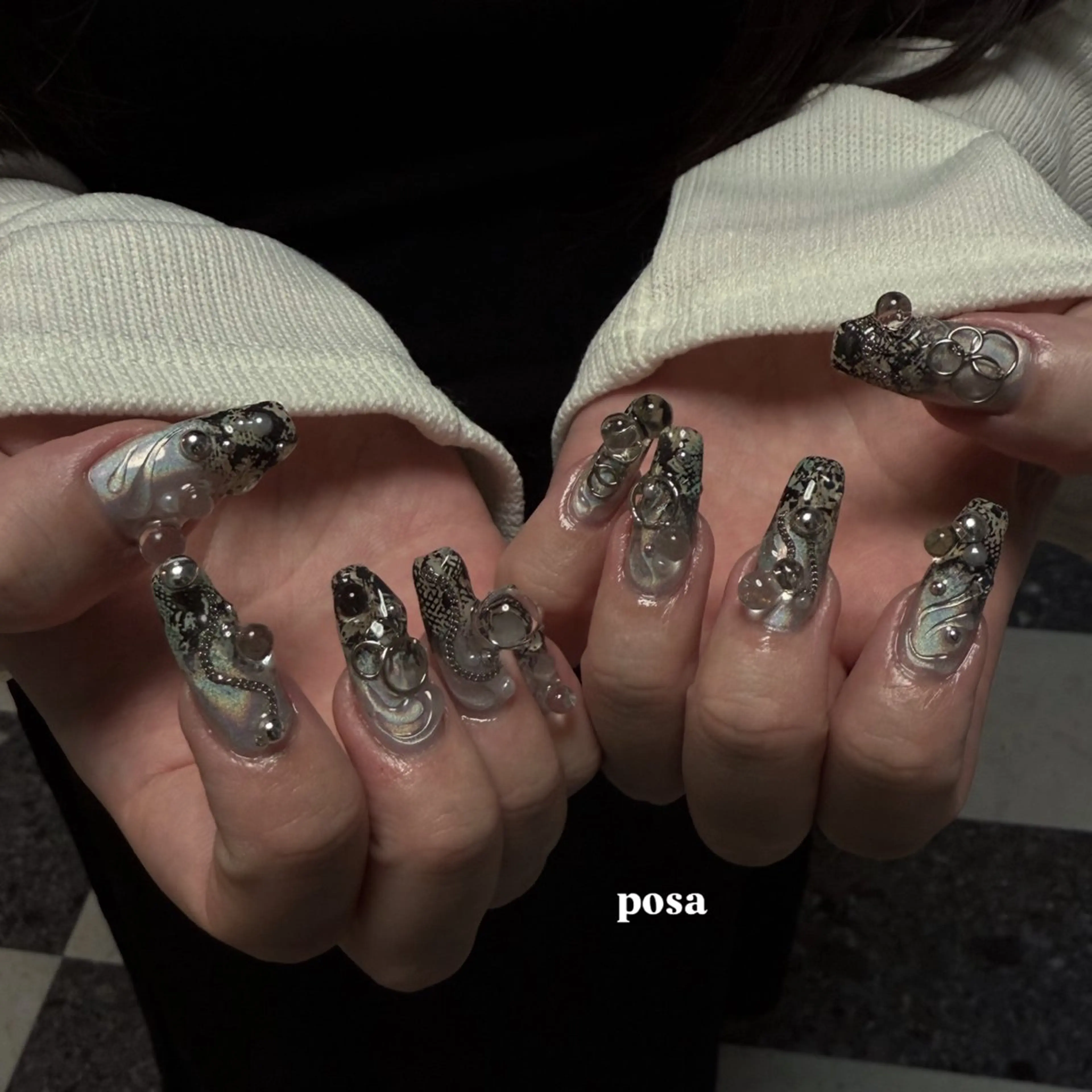 ネイル ミラーネイル ニュアンスネイル シンプルネイル ハンドネイル posa nail モエミのネイルデザイン