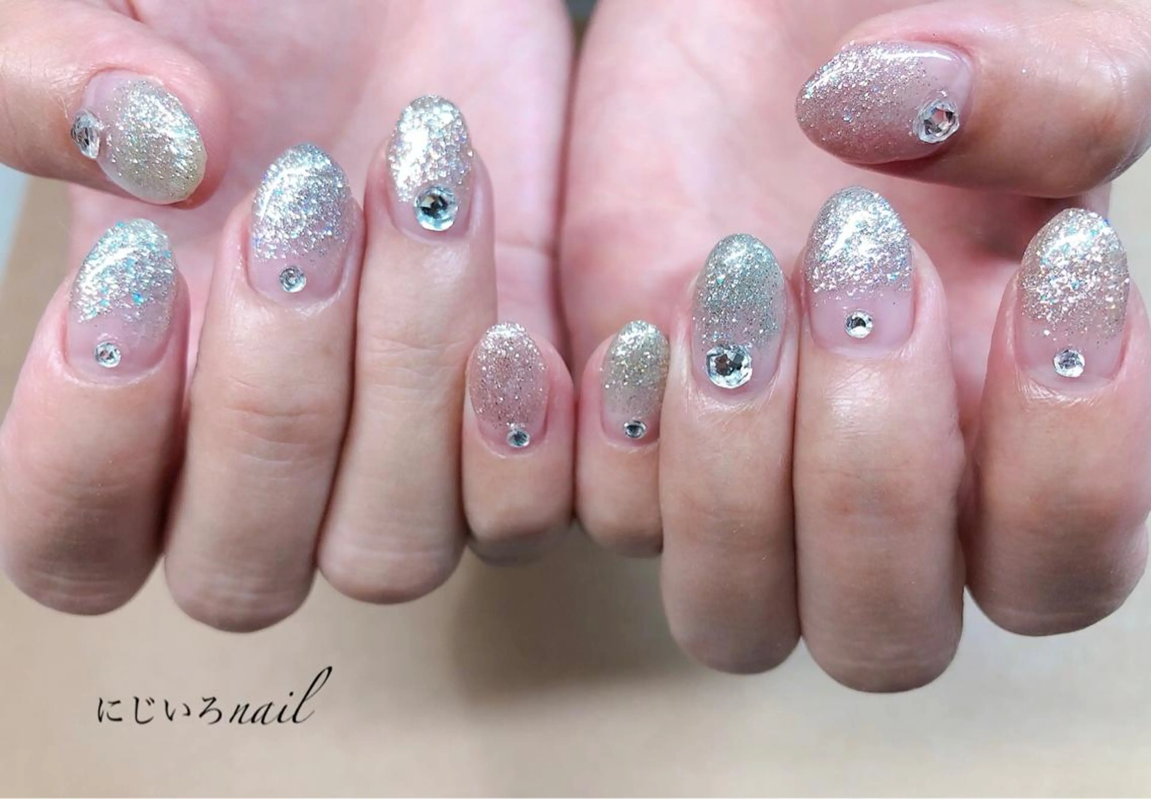 ネイル にじいろ nailのネイルデザイン