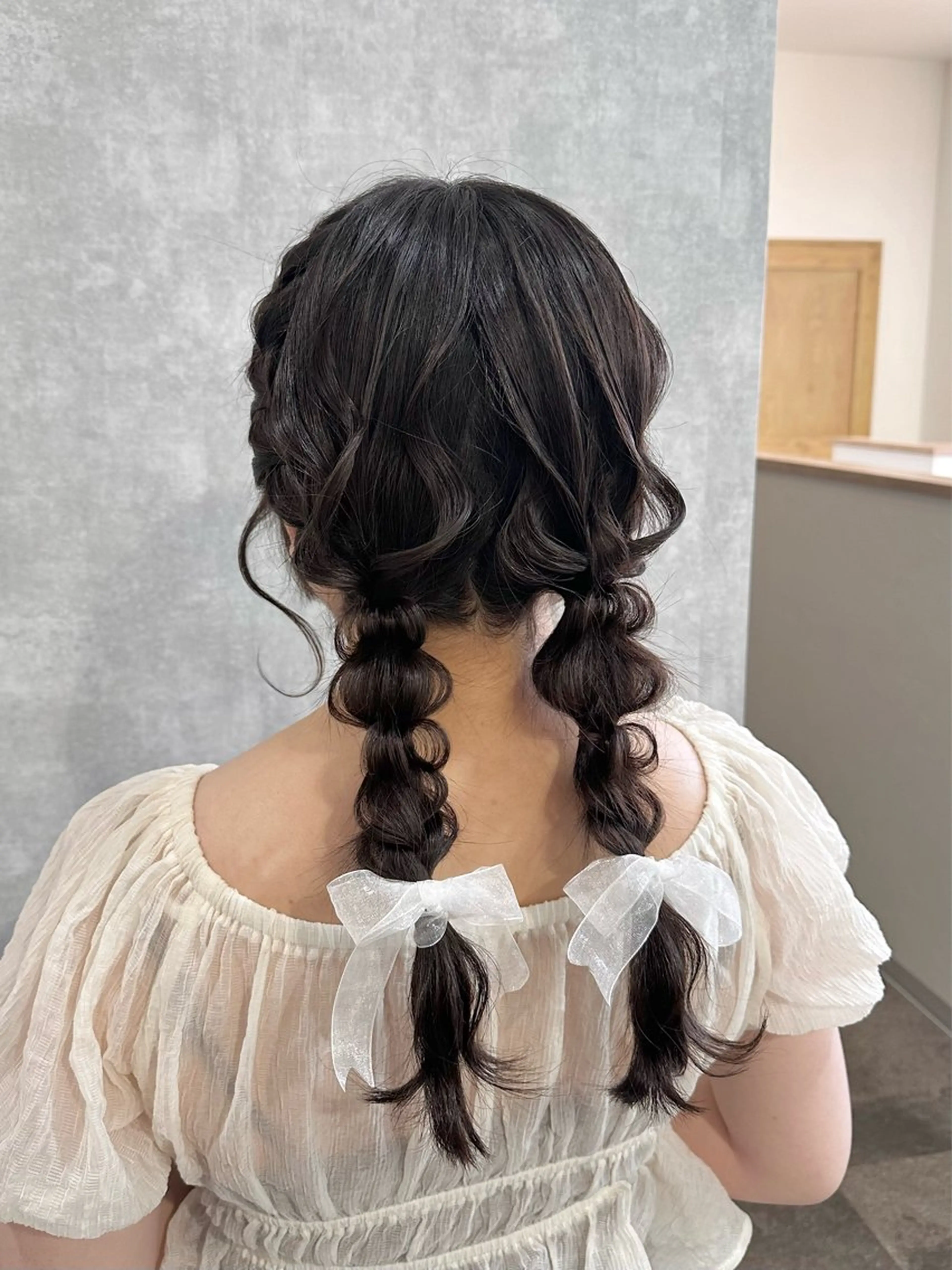 ロング ヘアアレンジ 髪飾り ヘアセット Rangali nanamiのヘアスタイル