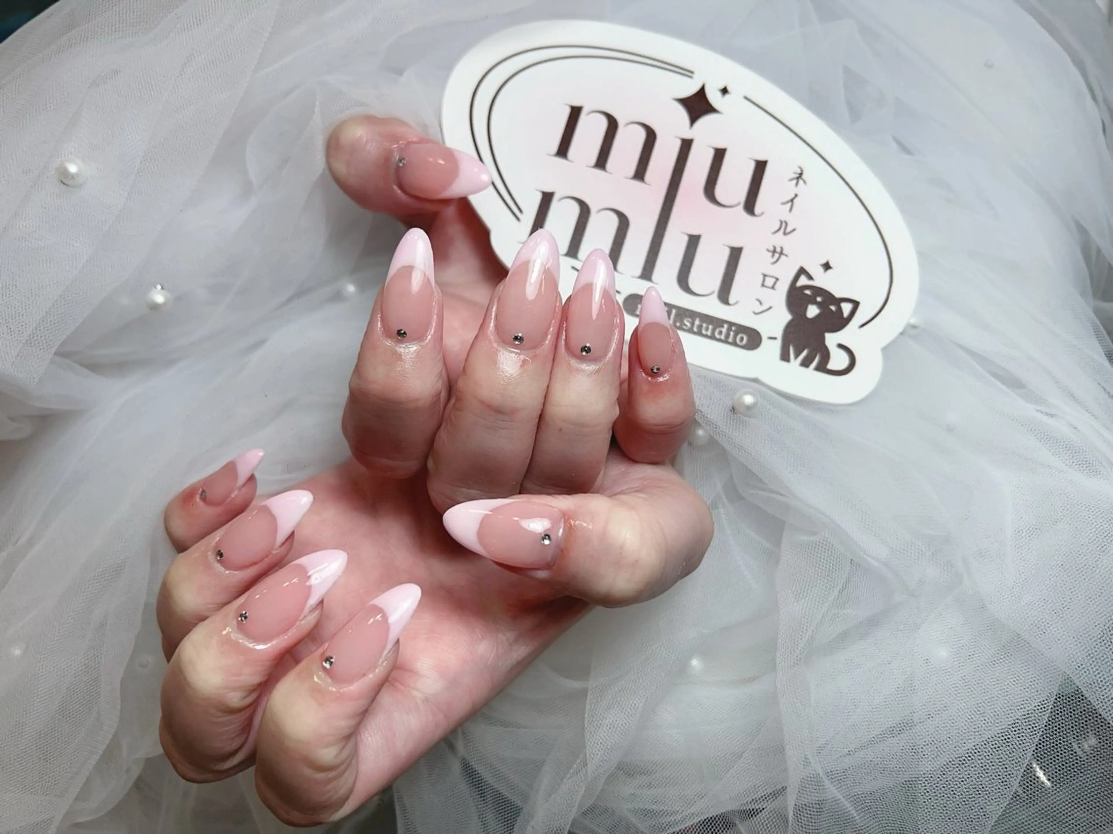 ロング ハンドネイル yu naのネイルデザイン