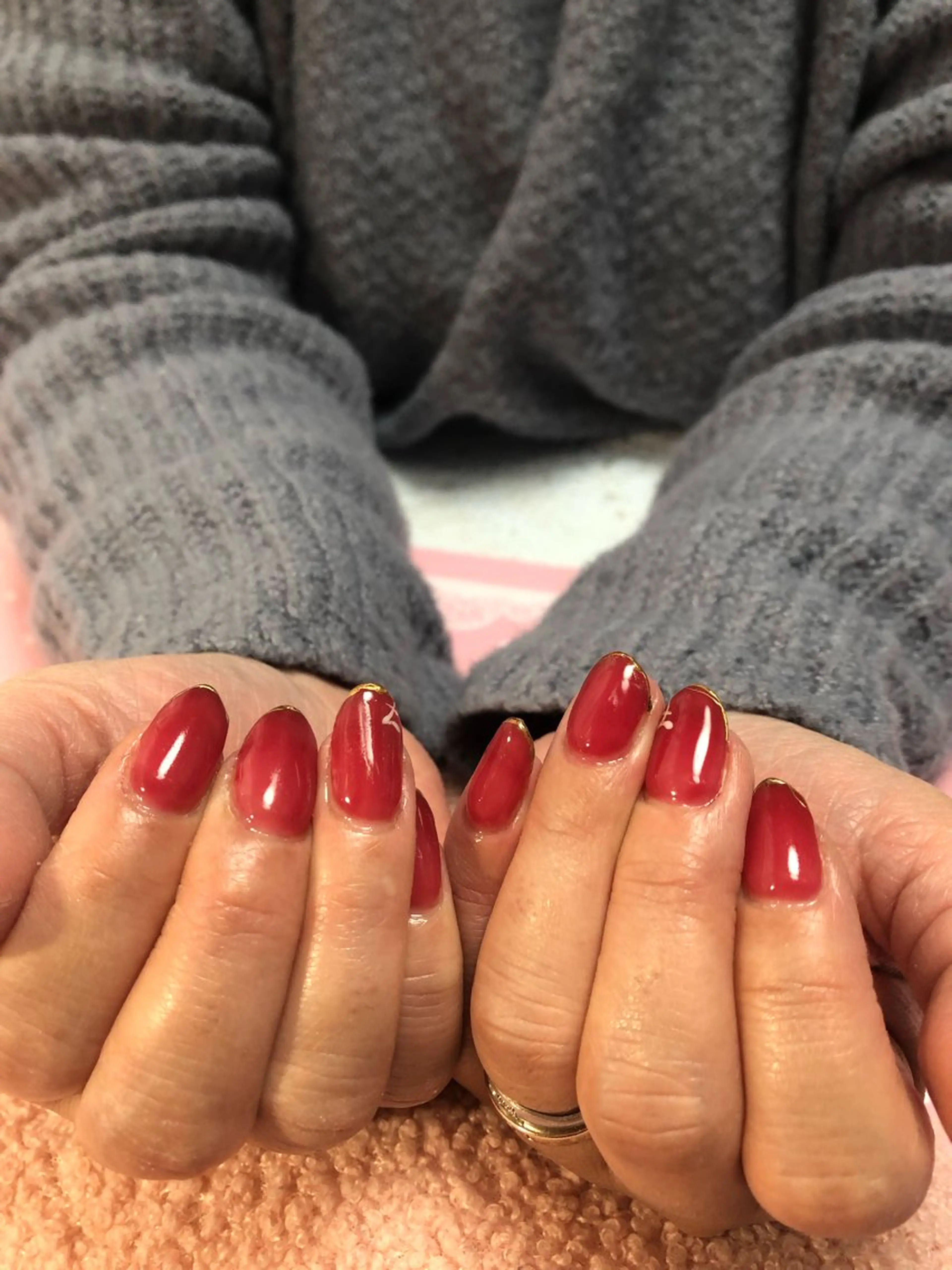 ネイル ワンカラーネイル ＧＬAD グラットのネイルデザイン