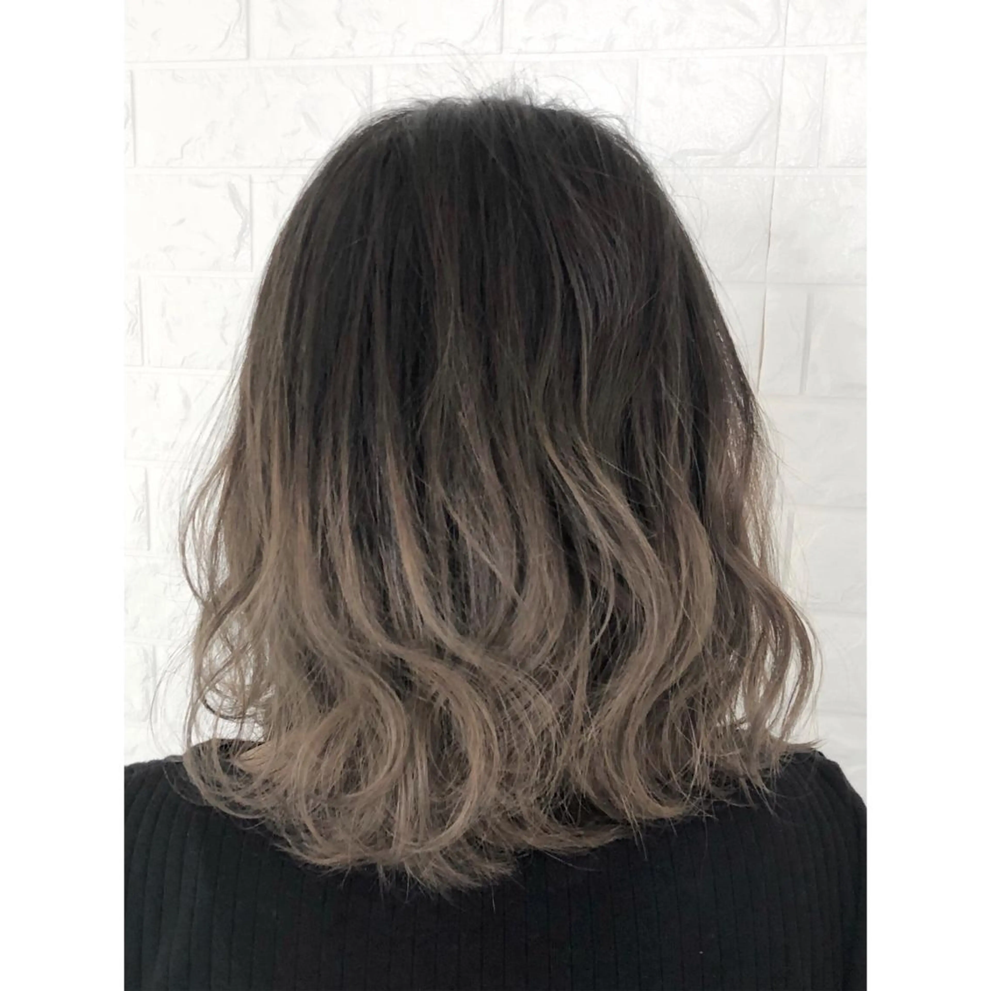 ミディアム カラー バレイヤージュ ベージュカラー ブリーチ ケアブリーチ ミルクティーベージュ 髪質改善特化KIZU /艶髪研究（京都）のヘアスタイル