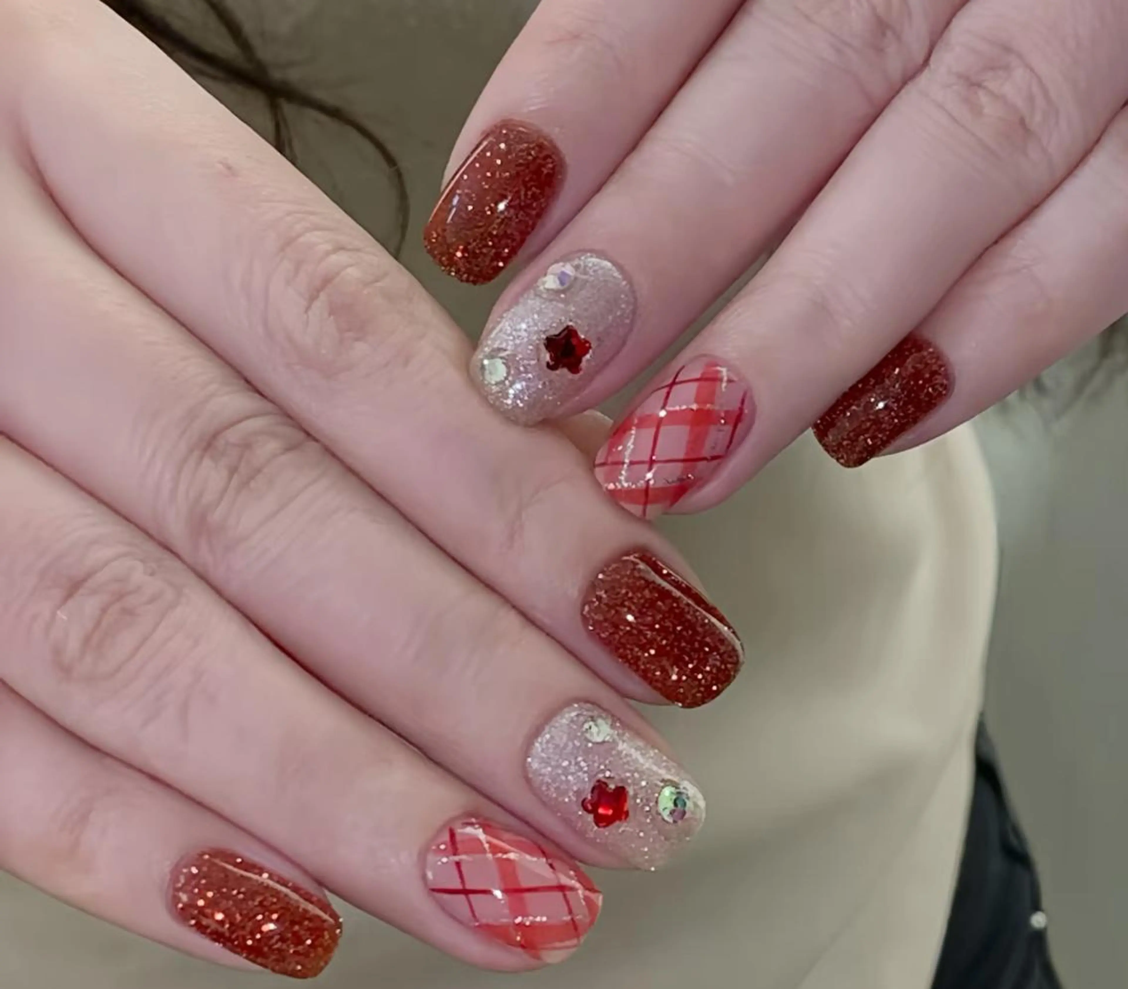 マツエク・マツパ ハンドネイル 🎀 NaNa_nailのネイルデザイン