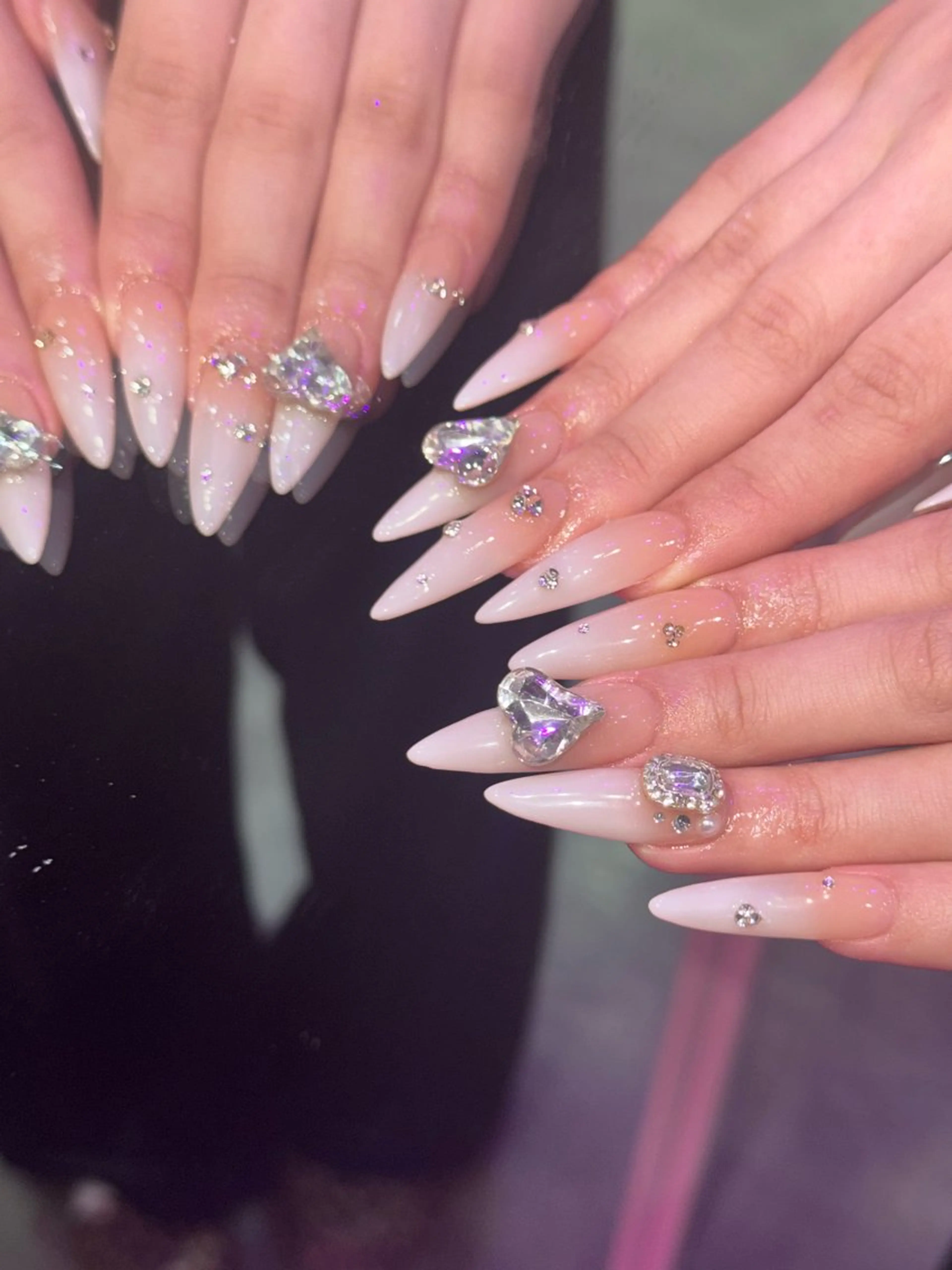 ネイル 🫧HI-KO 🫧のネイルデザイン