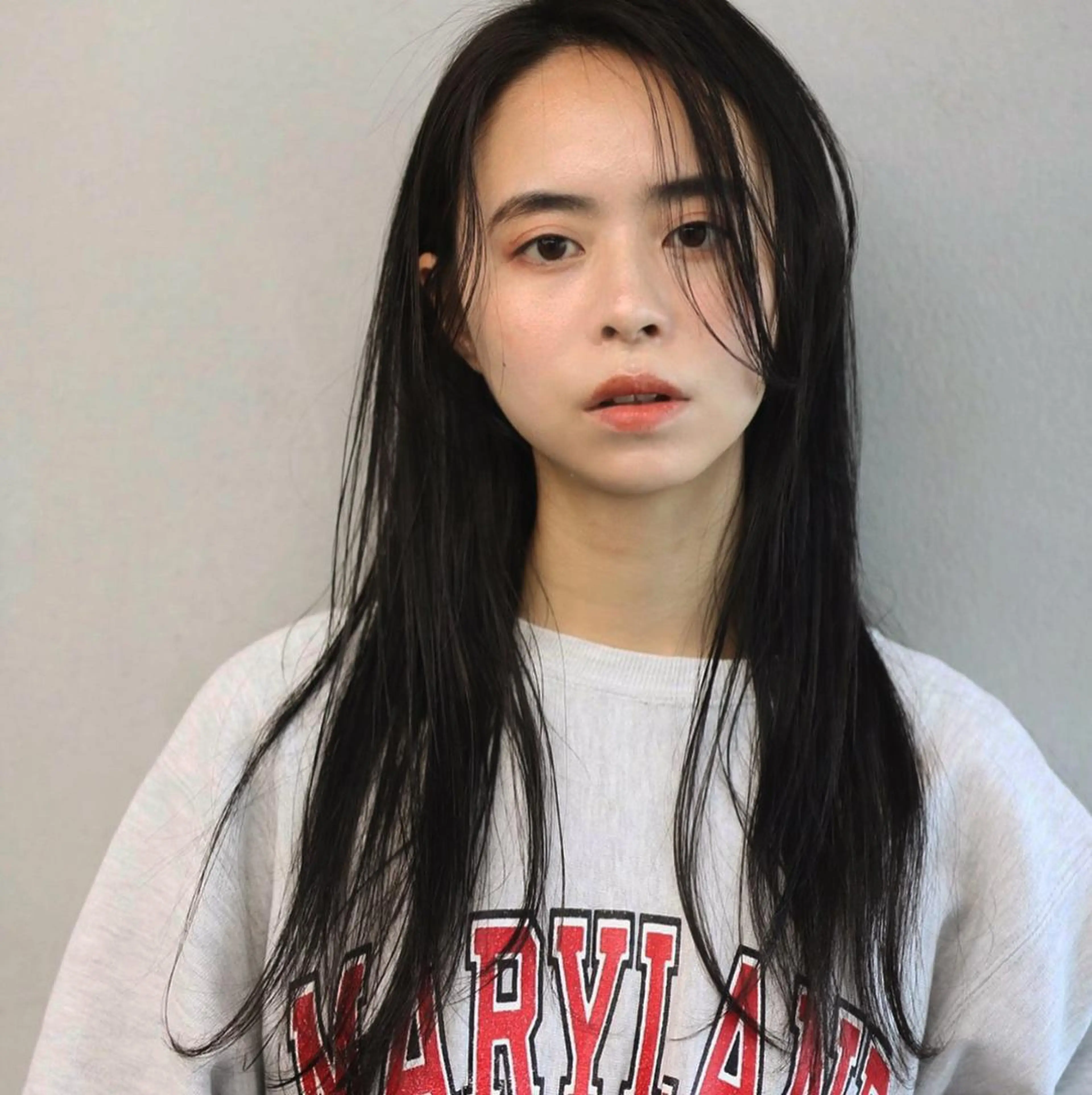 ロング カラー パーマ ヘアアレンジ メンズ キッズ ネイル マツエク・マツパ ナチュラル ロング ロングネイル #tag 稗田綾加のヘアスタイル