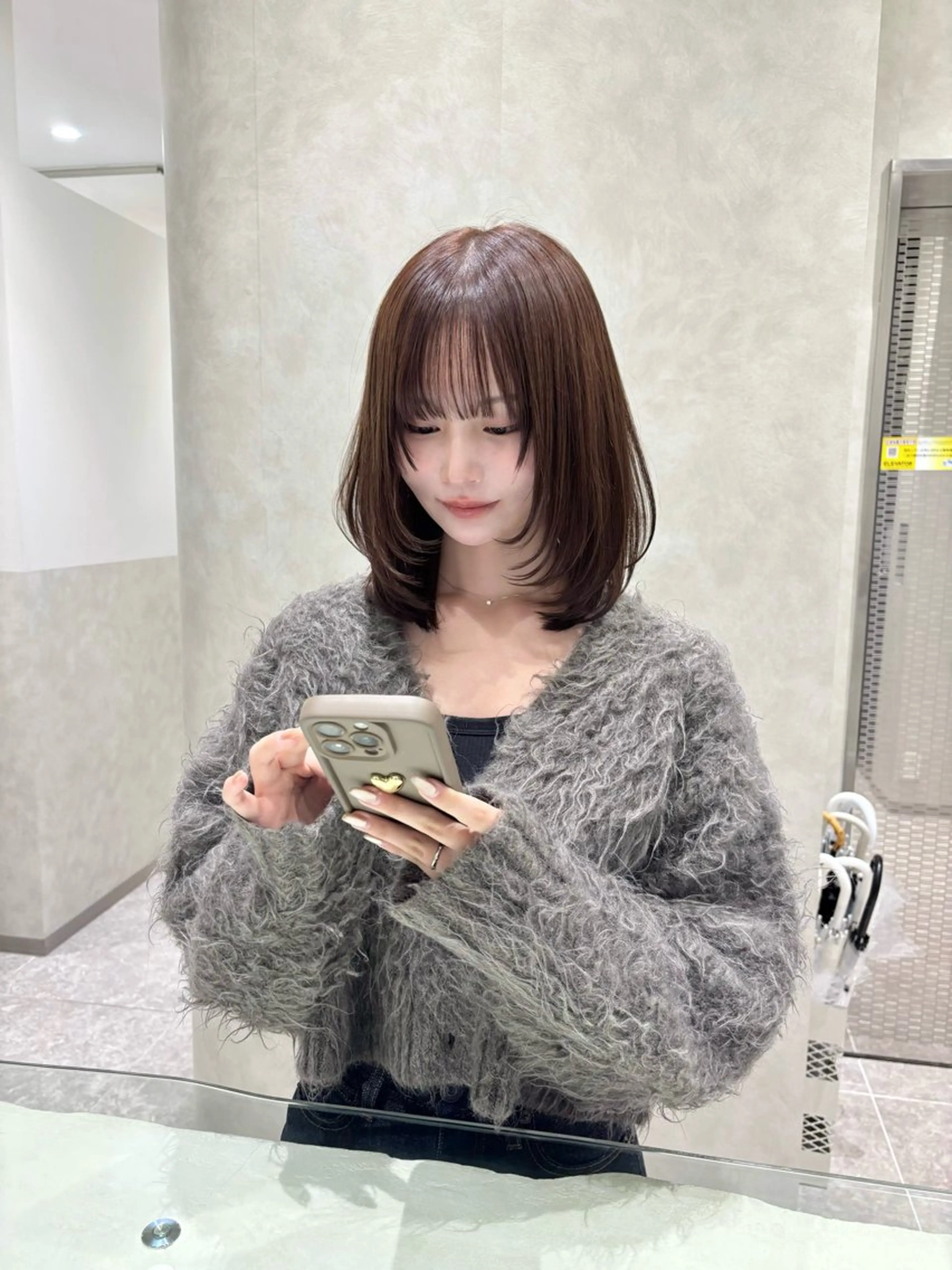 ミディアム カラー ハッシュカット レイヤーカット ウルフカット カット ヘアカラー トリートメント 🏆ウルフ/レイヤー 指名No.1山口圭佑のヘアスタイル