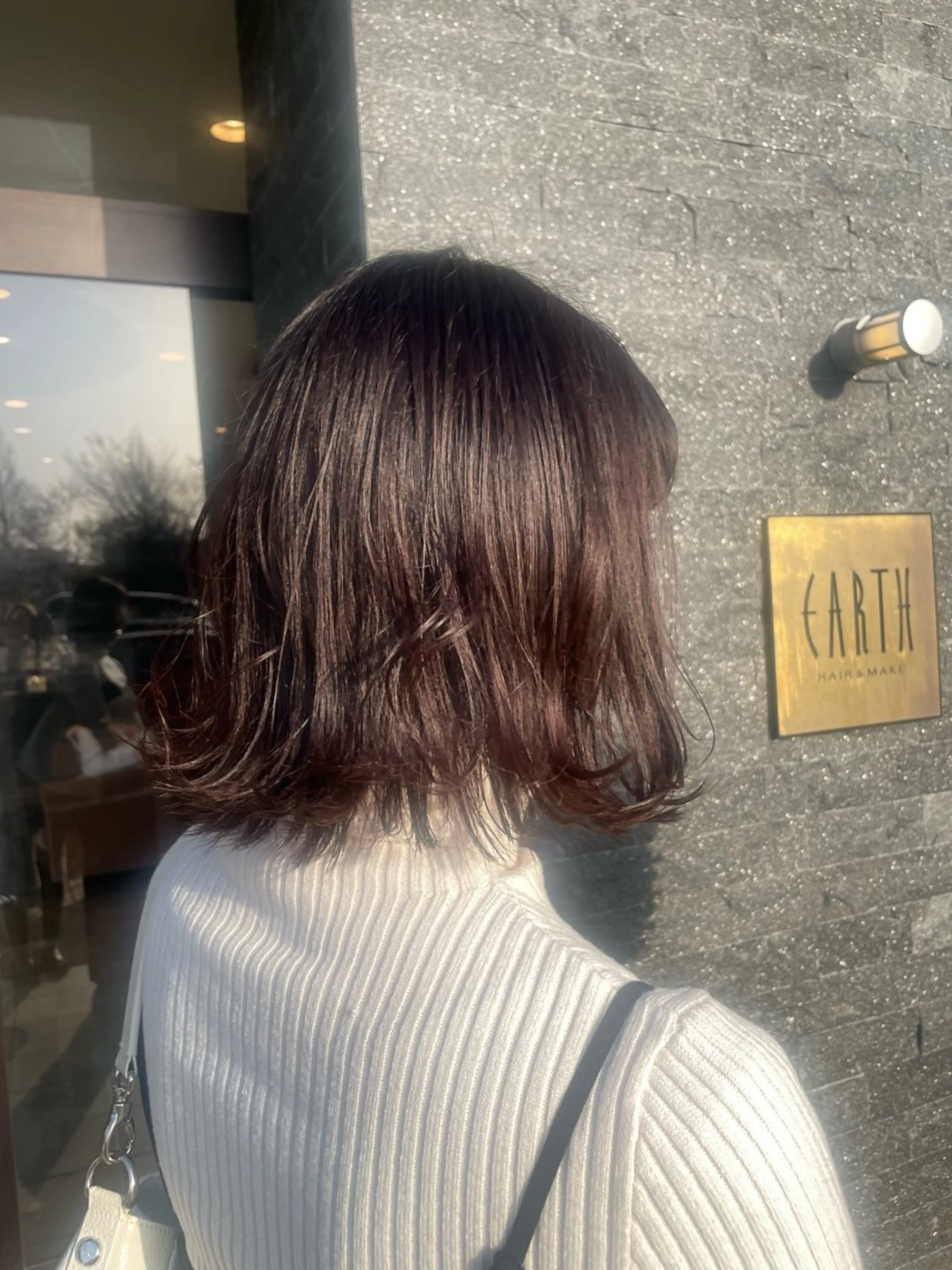 ミディアム 外ハネヘア Saya／ 縮毛矯正・髪質改善のヘアスタイル