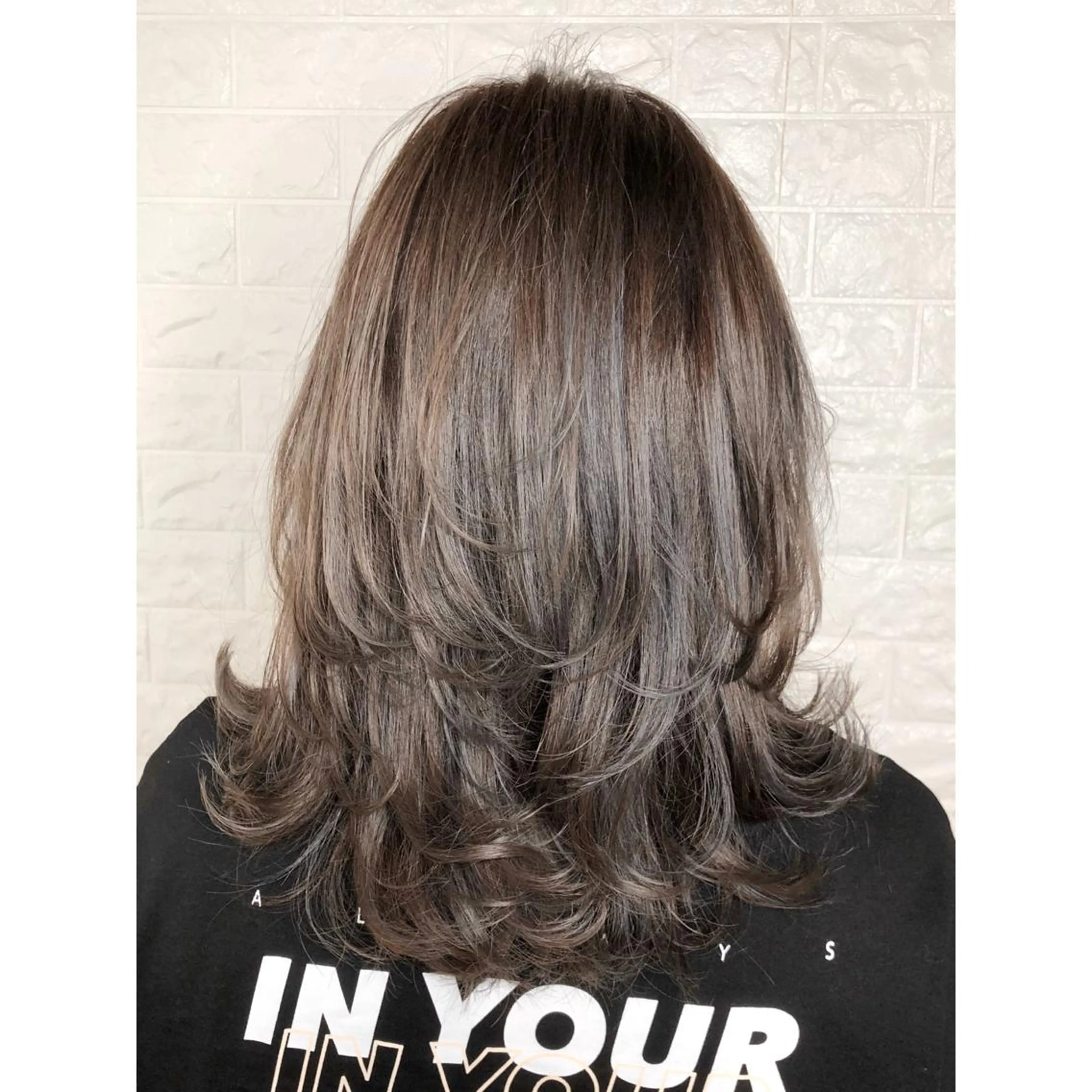 ミディアム カラー グレージュ ハイライトカラー ハイライト ウルフカット 髪質改善特化KIZU /艶髪研究（京都）のヘアスタイル