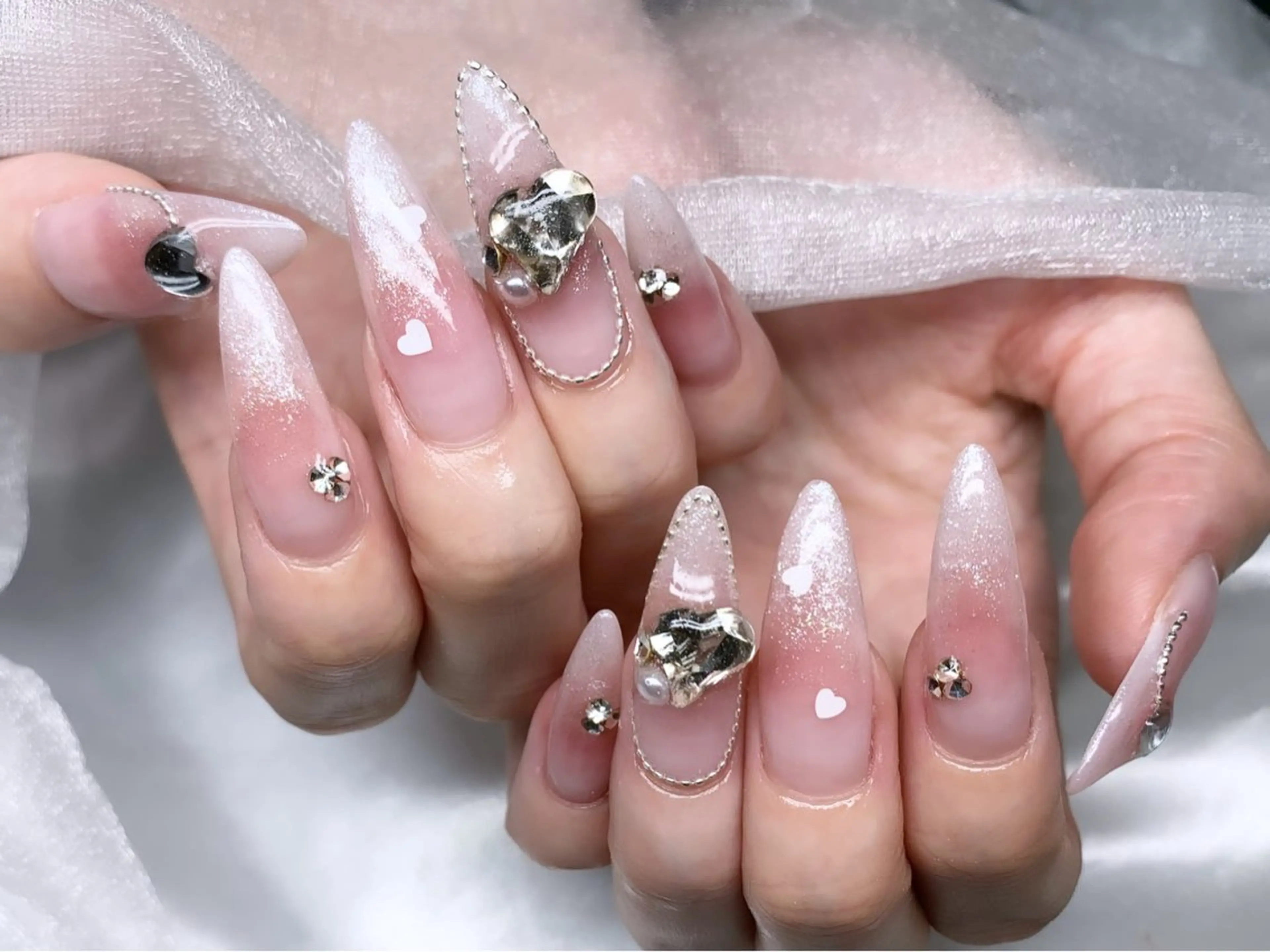 ネイル Roi〈ロワ〉 Yume🎀のネイルデザイン