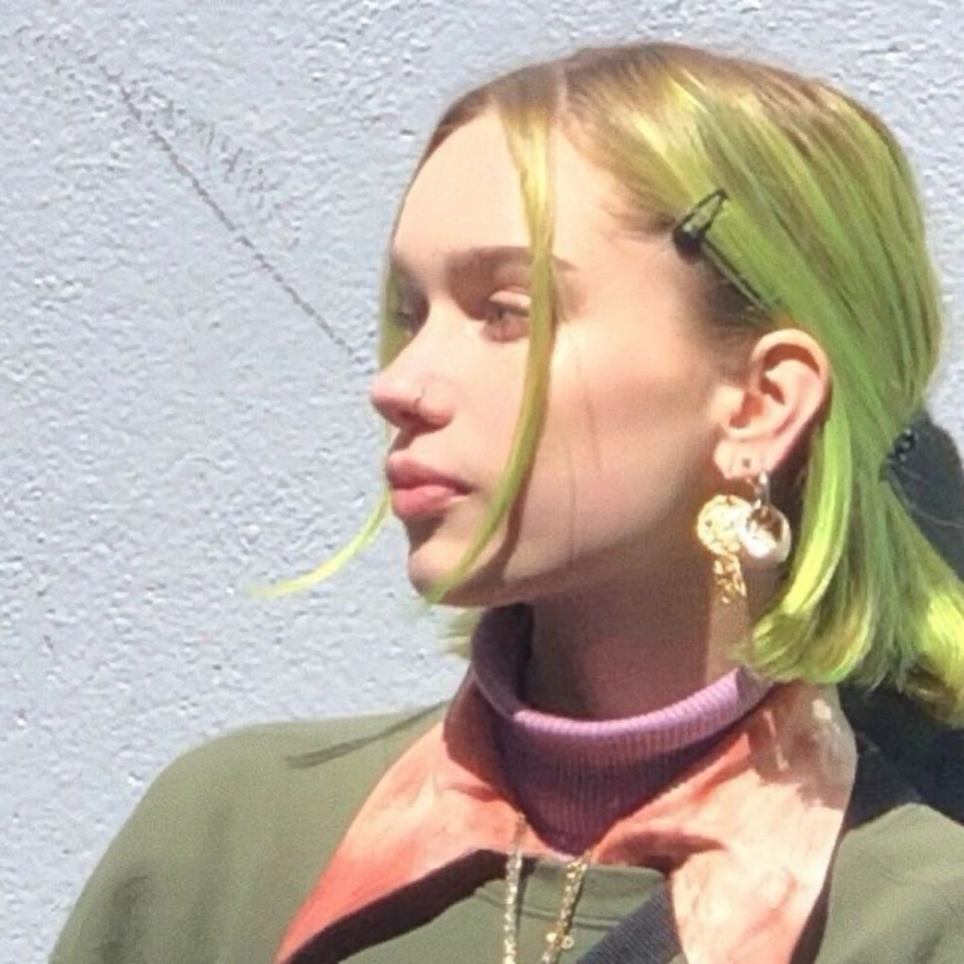 ショート 🍓ハイトーンカラー 🎀nene🍓のヘアスタイル