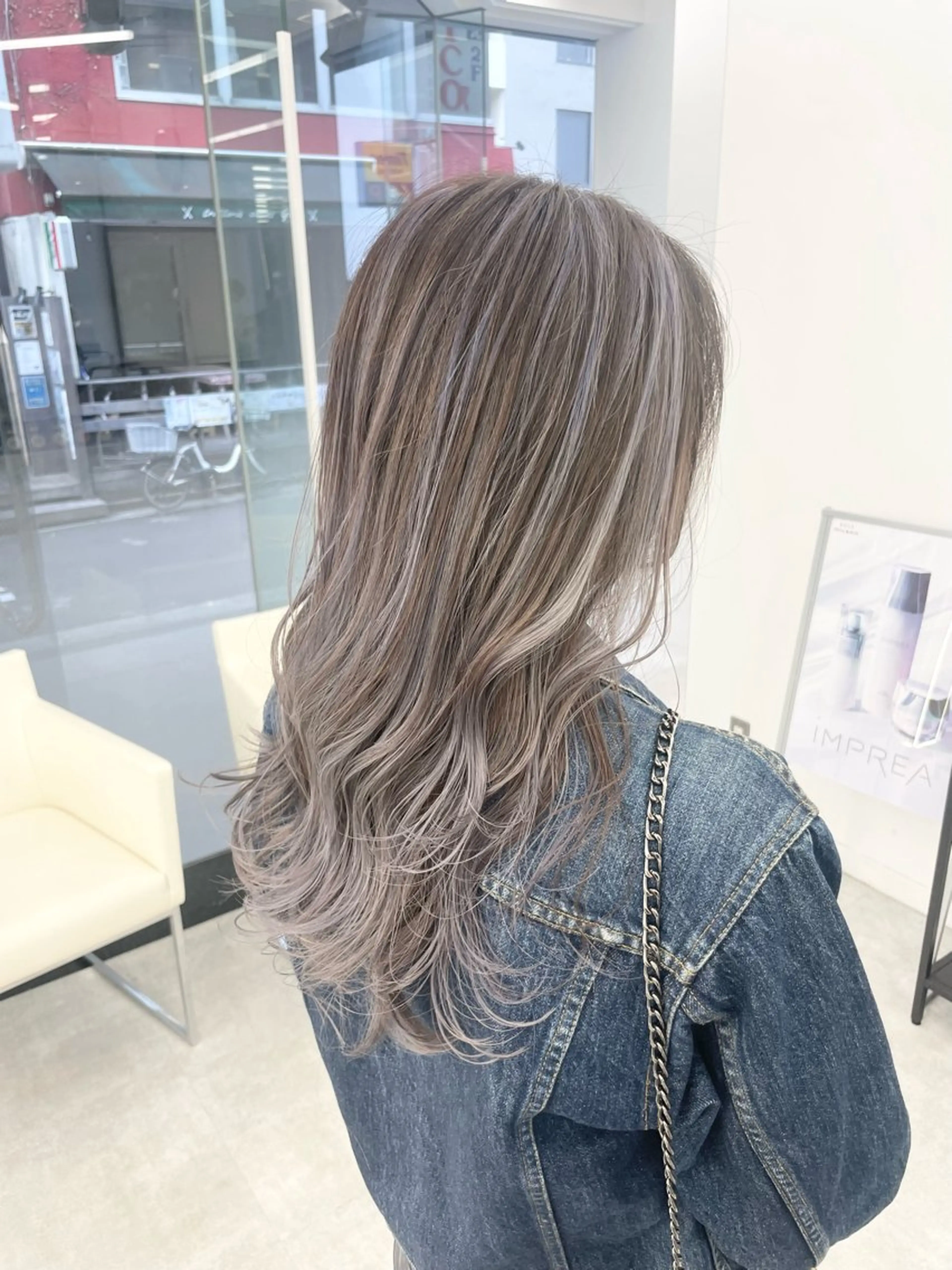 ロング カラー ヘアアレンジ ブリーチ ヘアカラー トリートメント 【Sweep】おじま のぞみのヘアスタイル