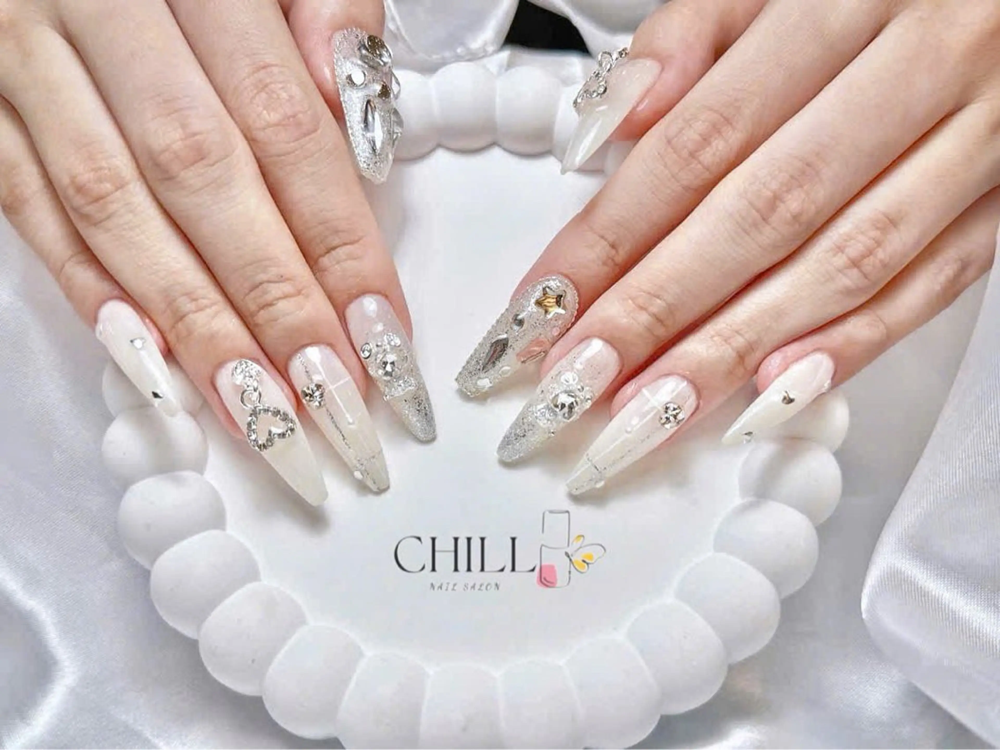 ネイル ハンドネイル Nail salon CHILL 【ネイルサロン チル】大須店所属・Nailsalon CHILL大須店💅のネイルデザイン