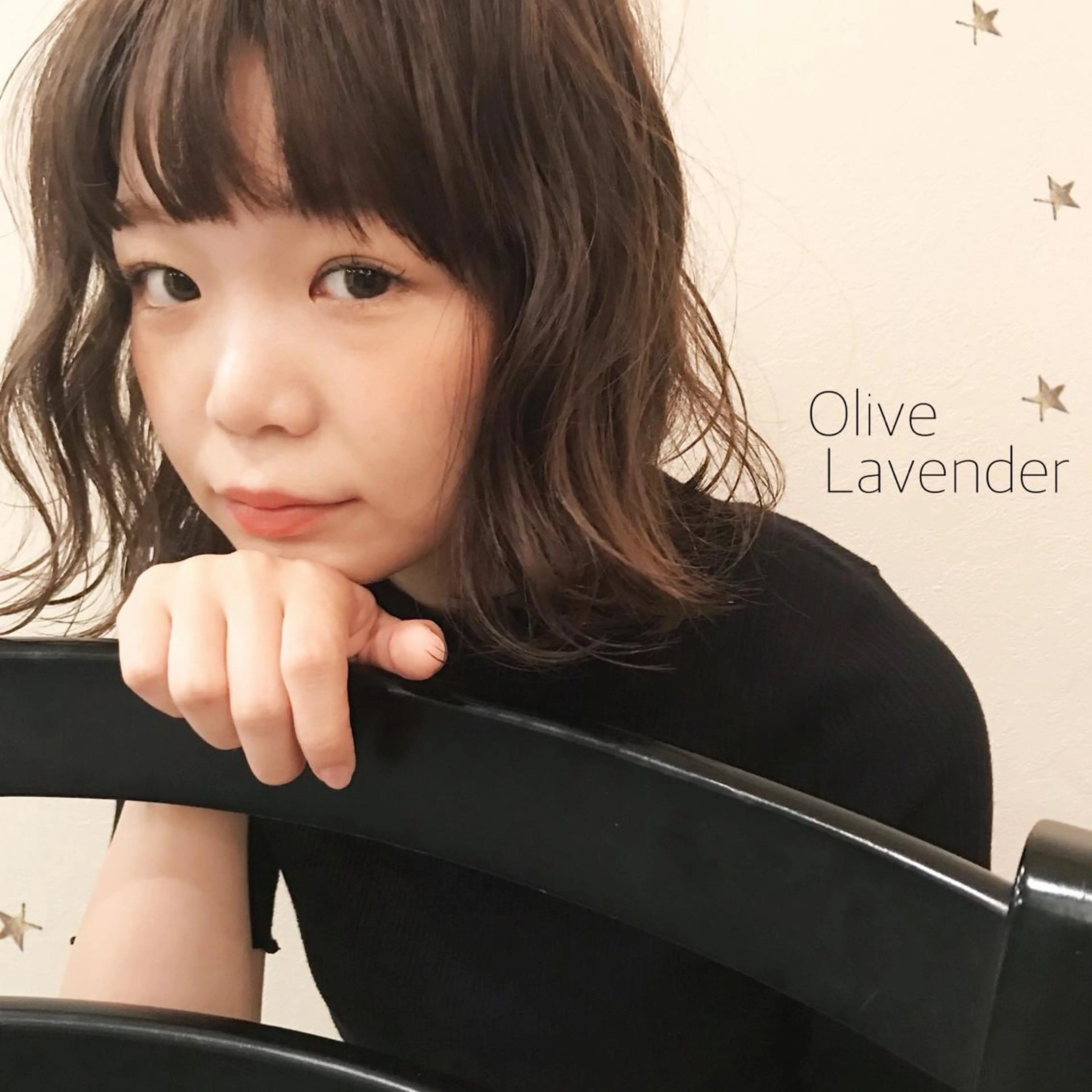 ミディアム カラー 市川 千夏のヘアスタイル