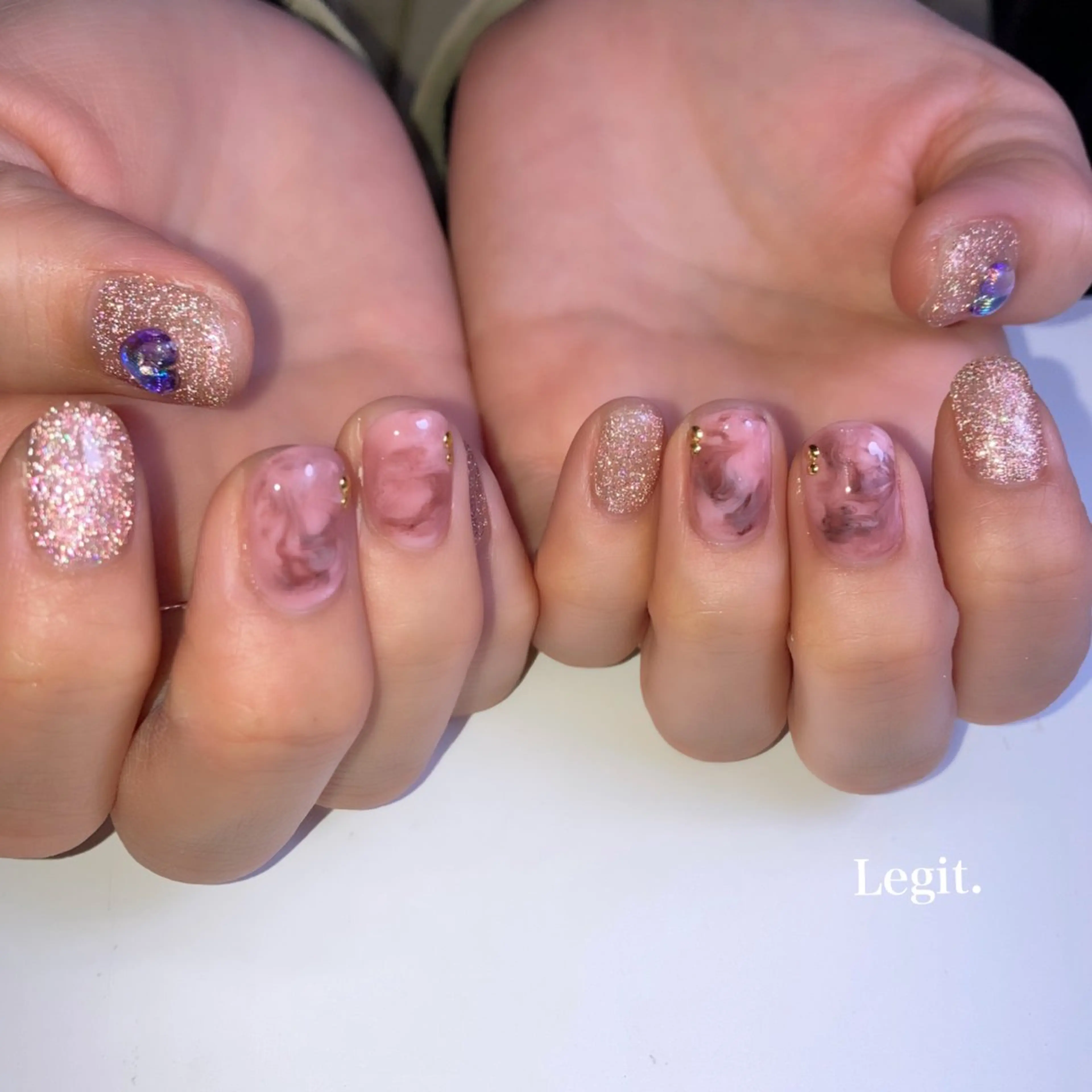 ネイル Legit nail salonのネイルデザイン