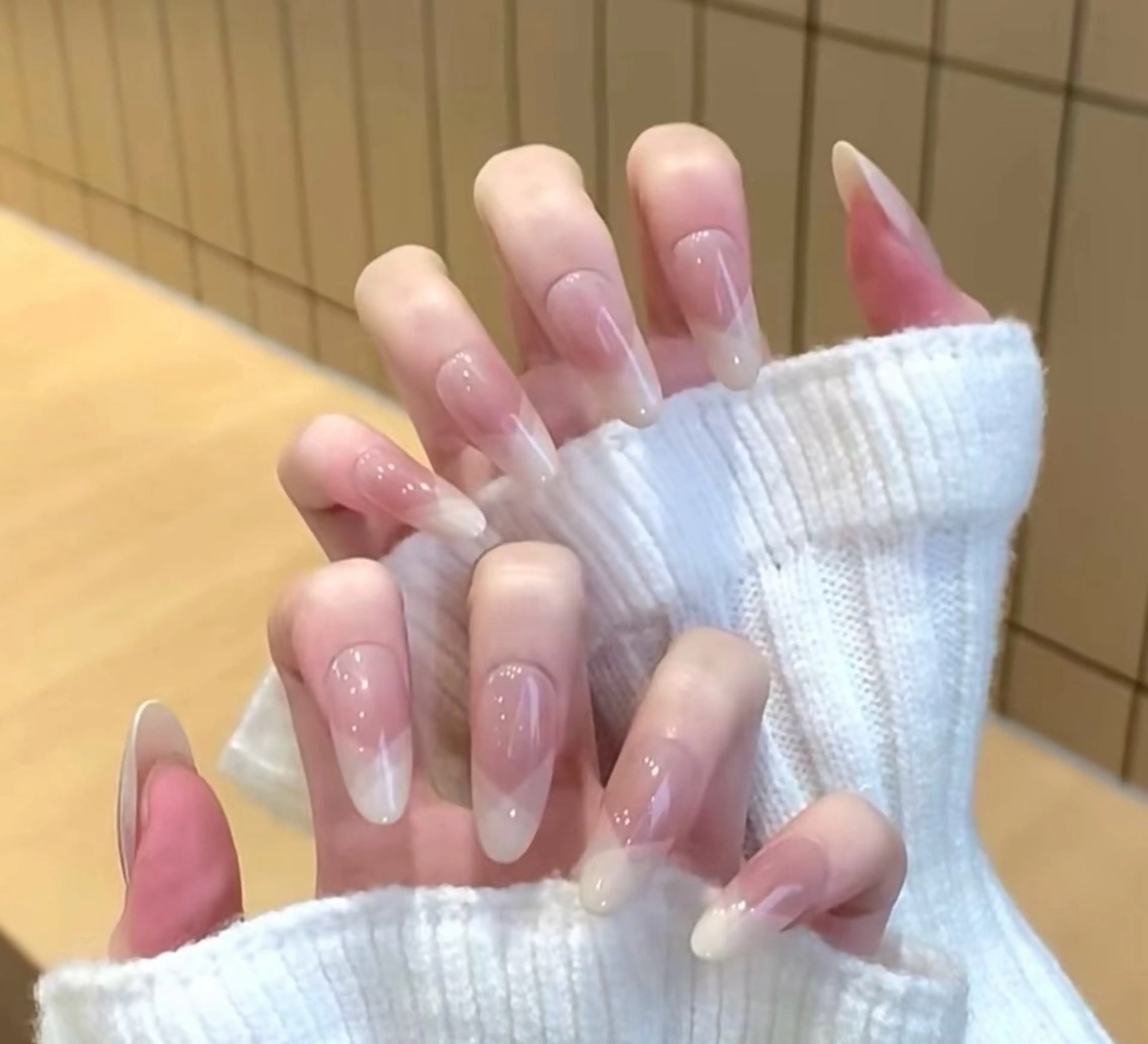 ネイル チークネイル 長さ出し フレンチネイル ガーリー 韓国ネイル sun nail池袋 モデル募集のネイルデザイン