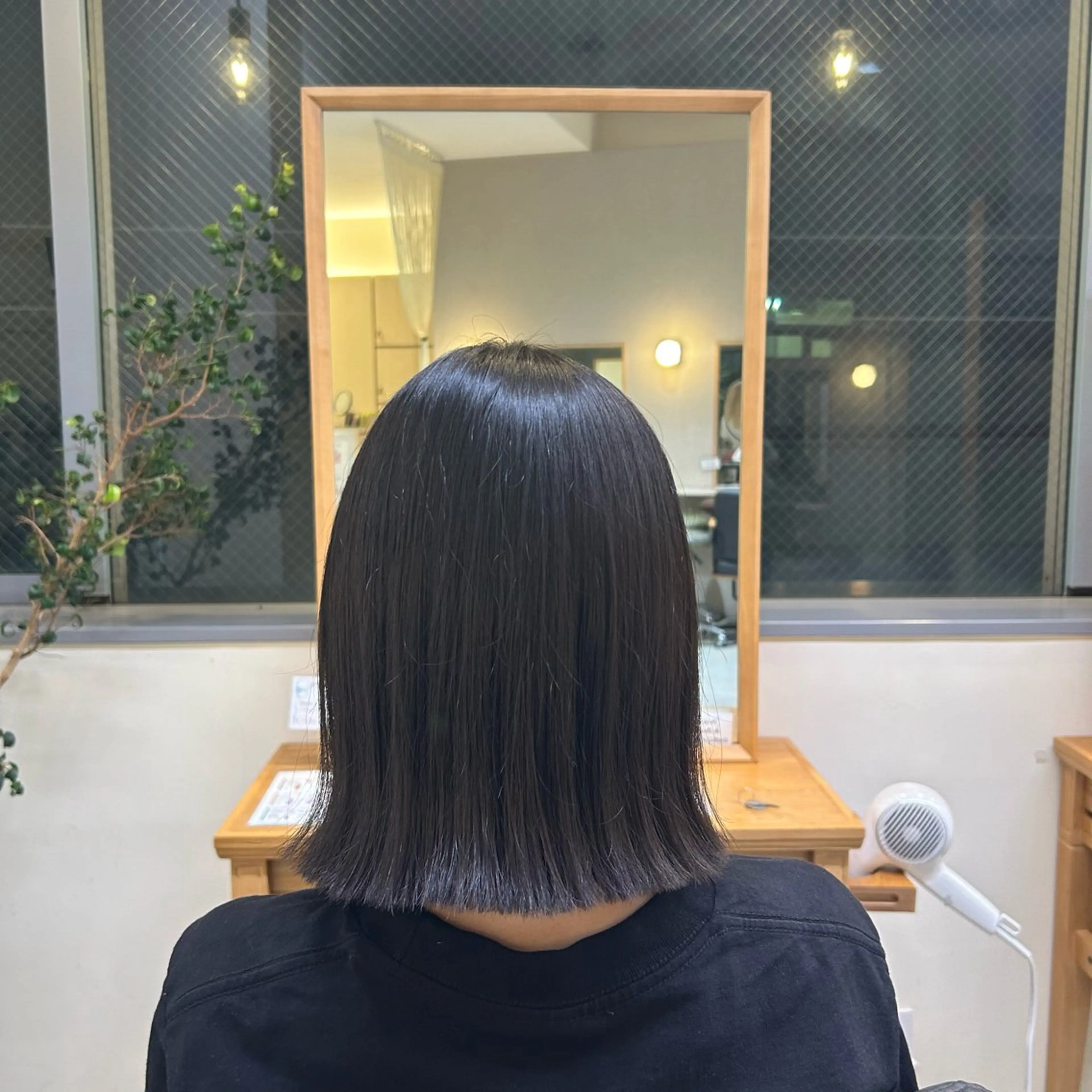 ミディアム ボブ 村上 一葉のヘアスタイル
