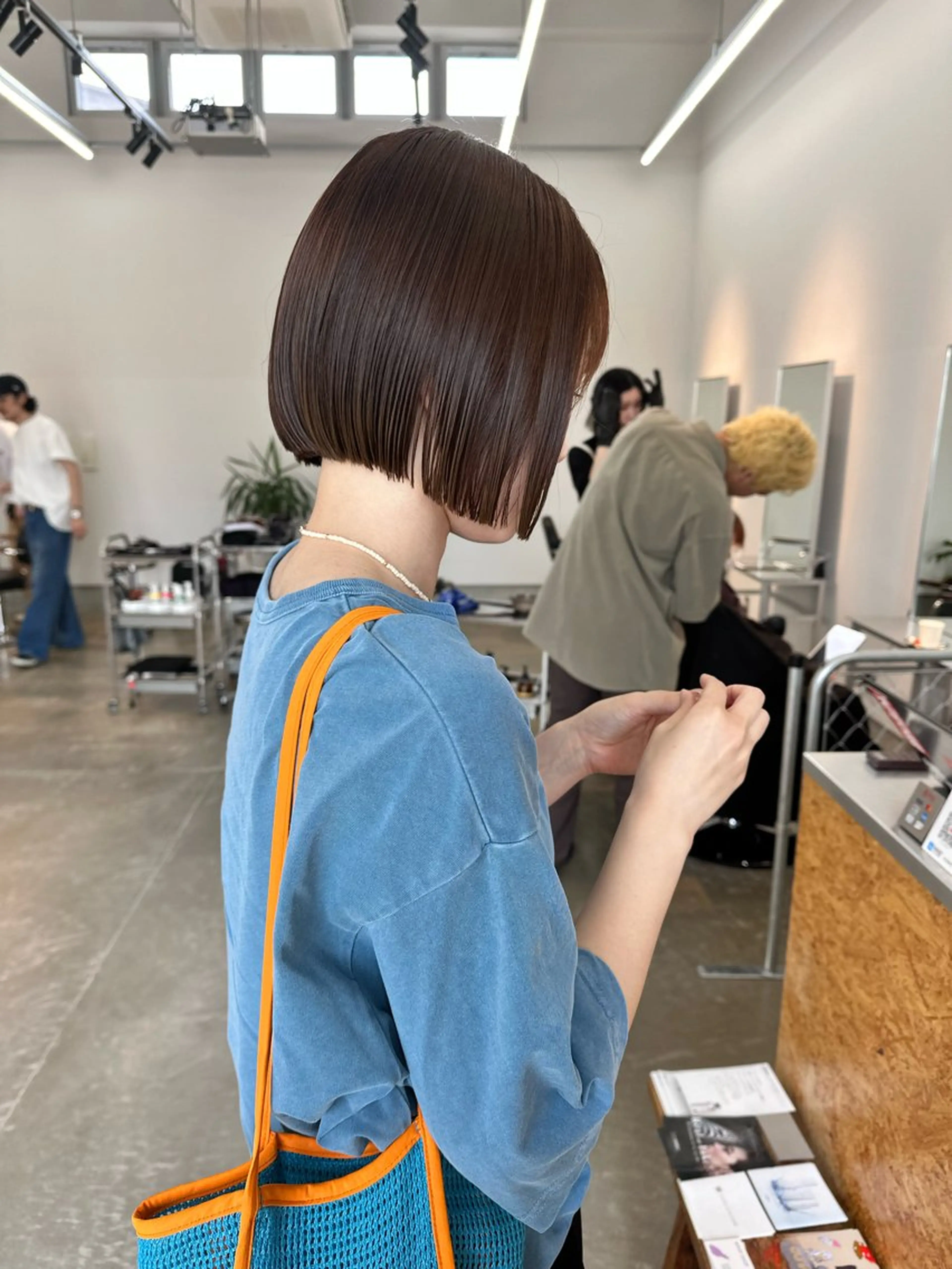 【ミニモ限定平日クーポン🏷️】カット＋ケアカラー＋高濃度トリートメントの写真